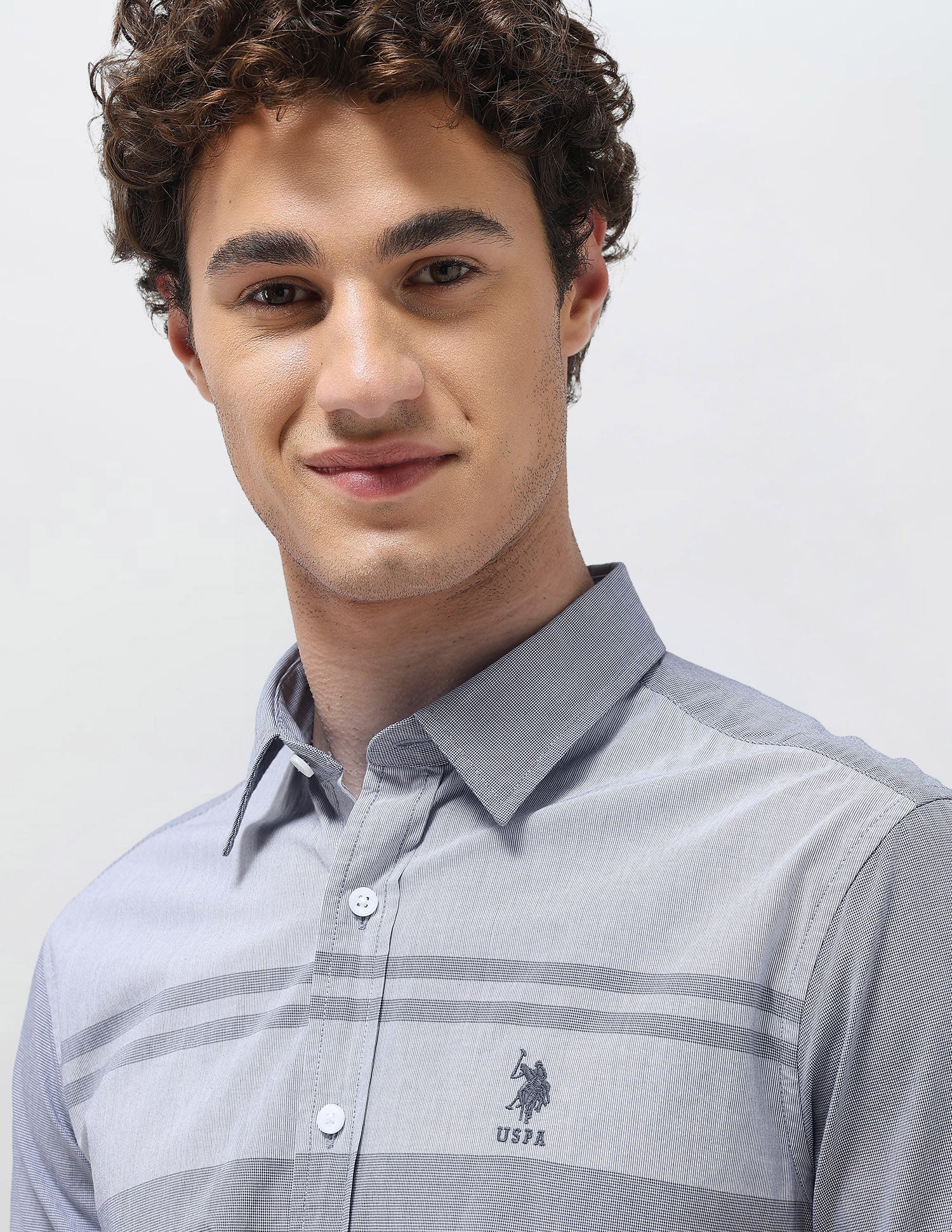 Solid Stripe Detail Regular Fit Shirt - Image 7