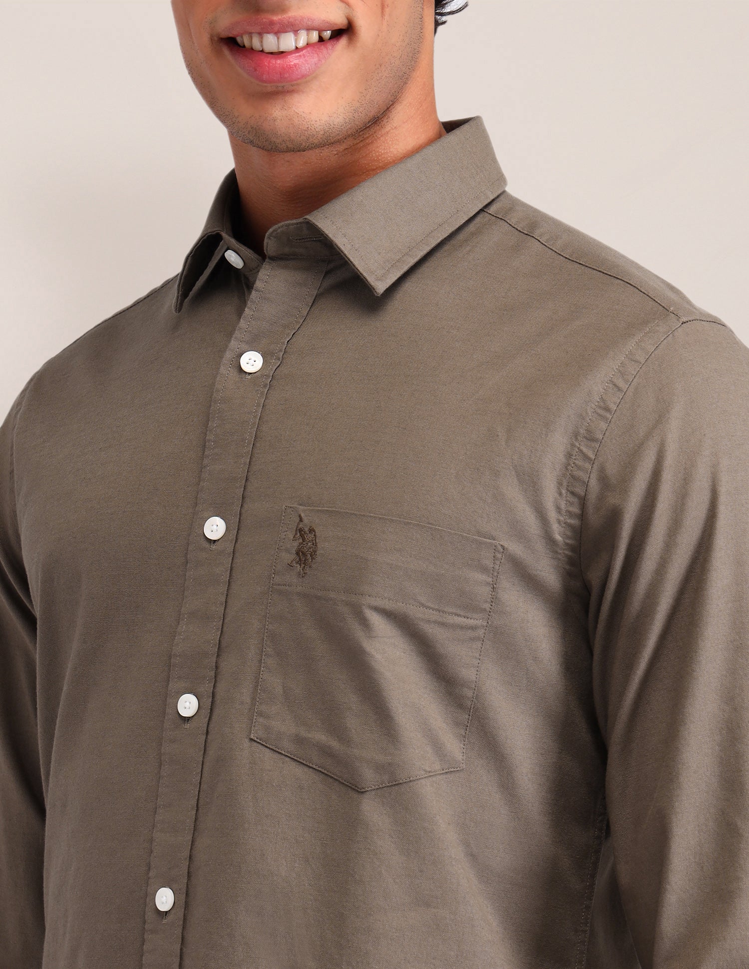 Solid Tailored Fit Shirt - Image 7