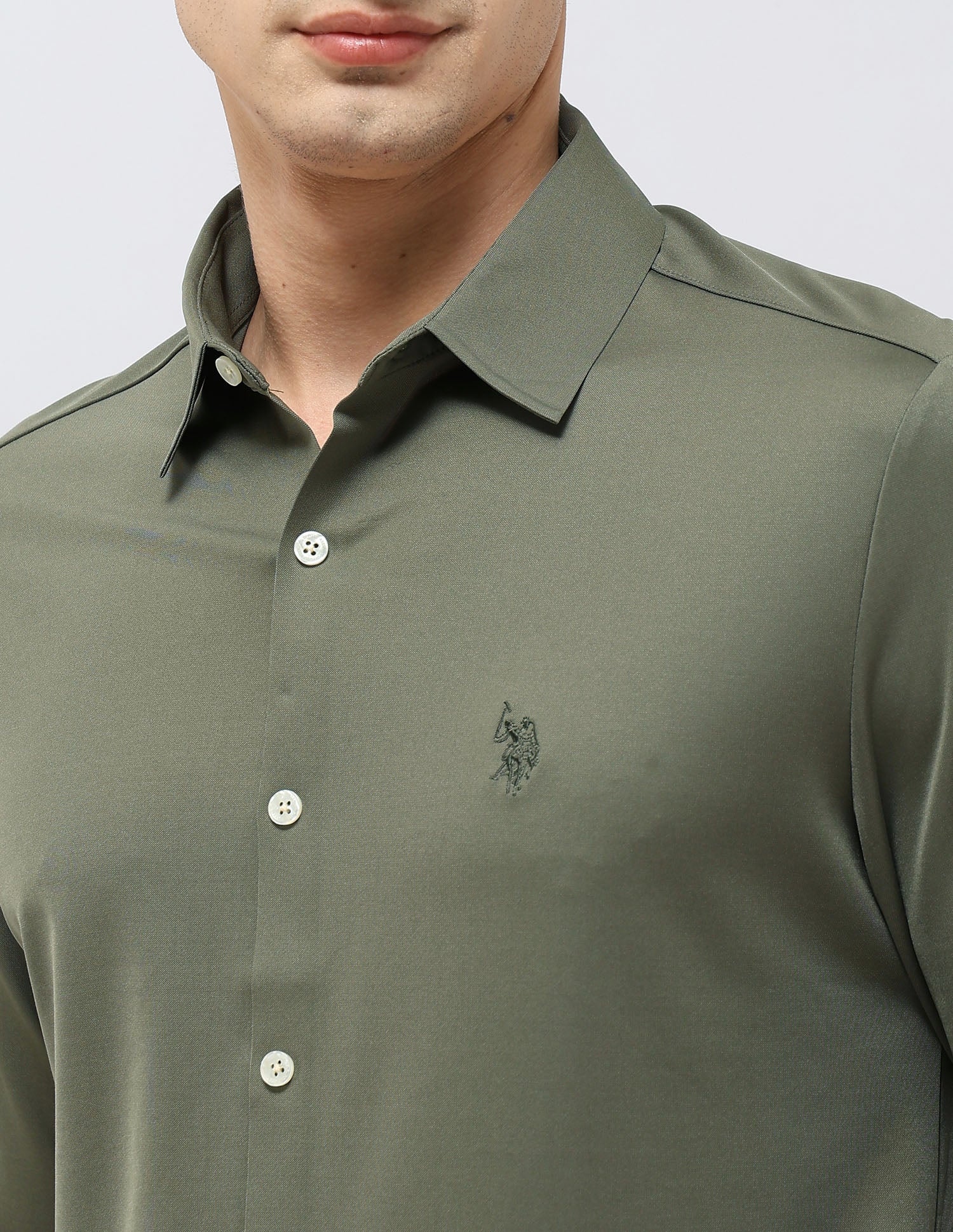 Solid Tailored Fit Shirt - Image 7