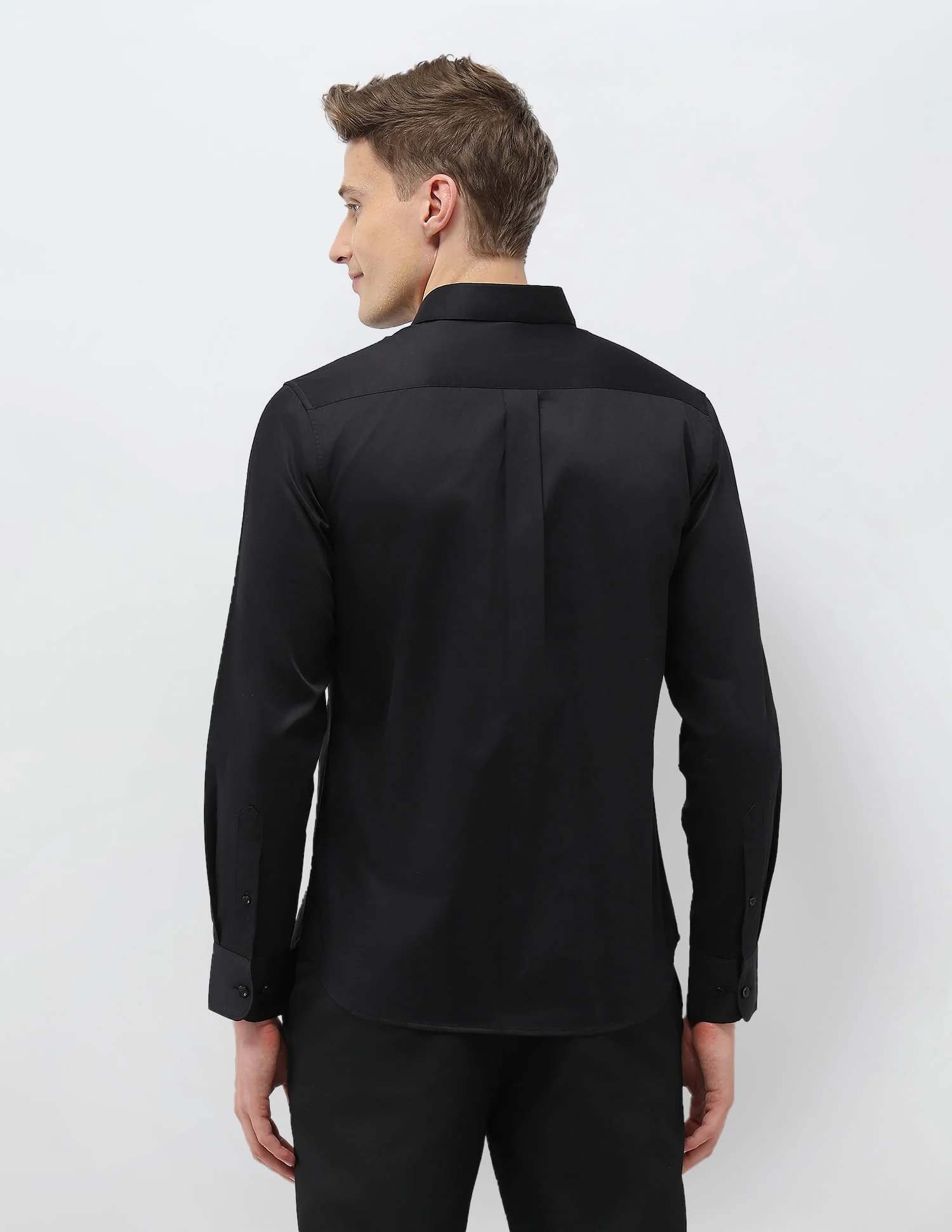 Solid Tailored Fit Shirt - Image 5