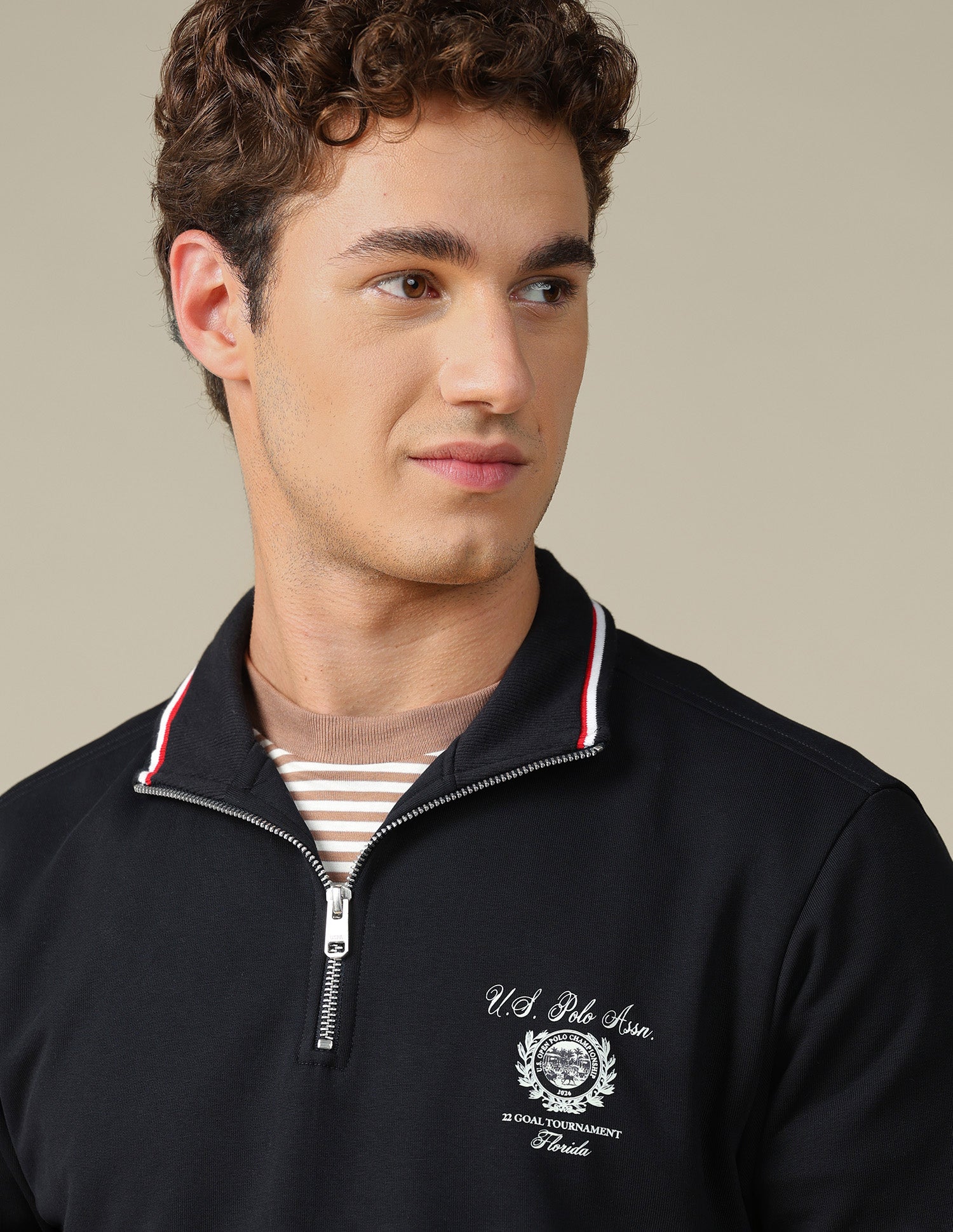 Solid Zipper Sweatshirt - Image 7