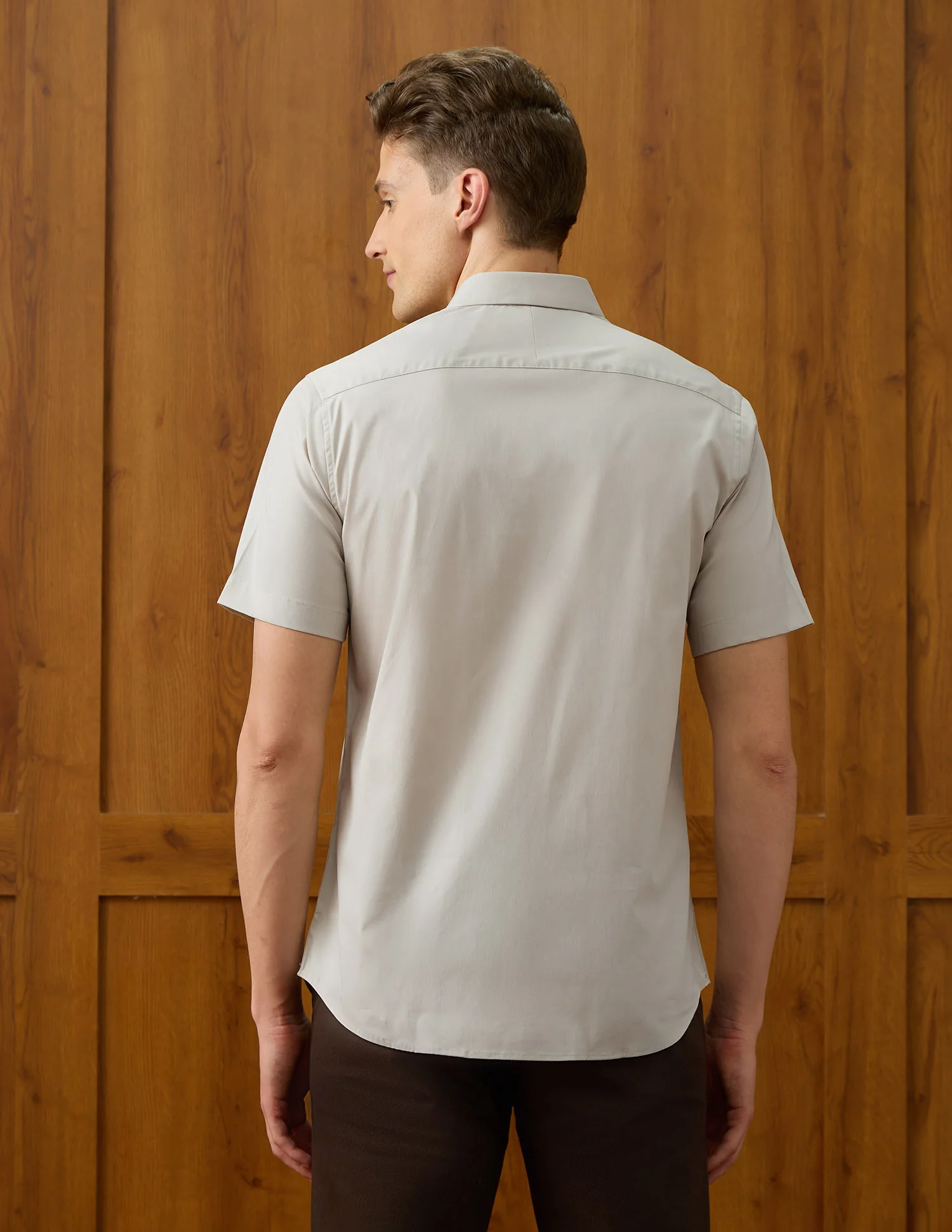 Tailored Fit Equestrian Aisle Theater Shirt - Image 5