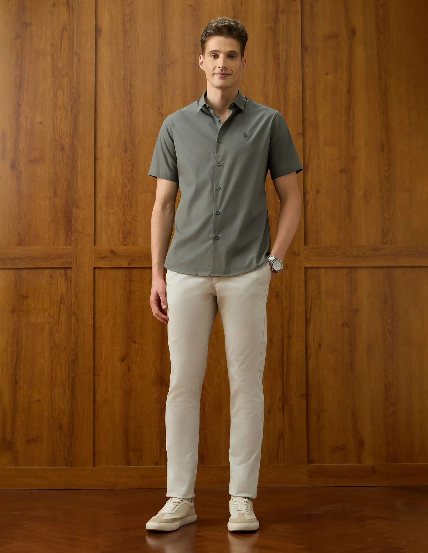 Tailored Fit Equestrian Aisle Theater Shirt - Image 3