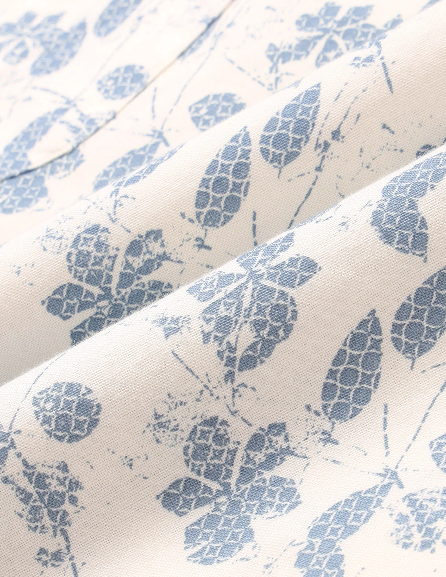 Tailored Fit Floral Printed Shirt - Image 2