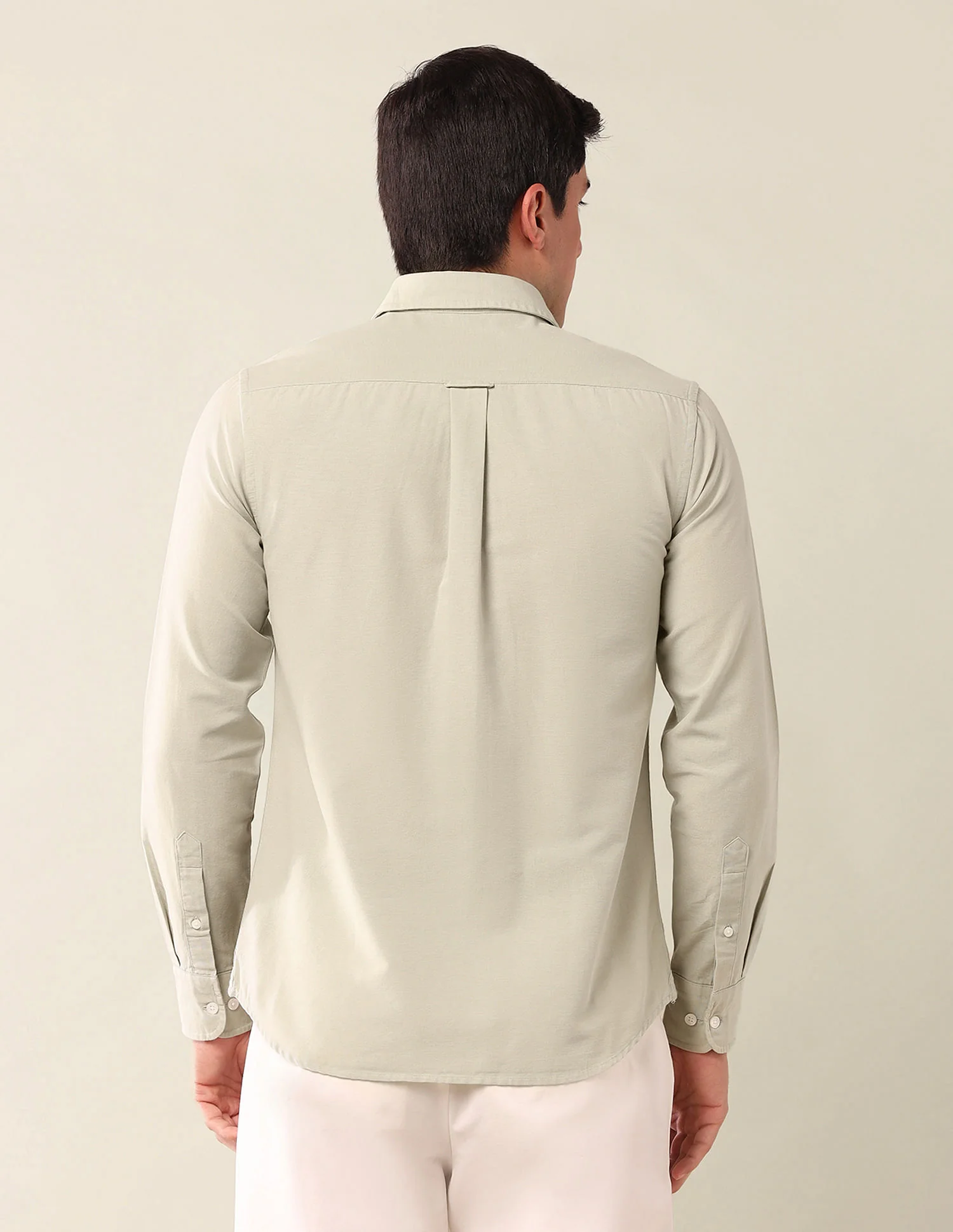 Tailored Fit Solid Shirt - Image 4