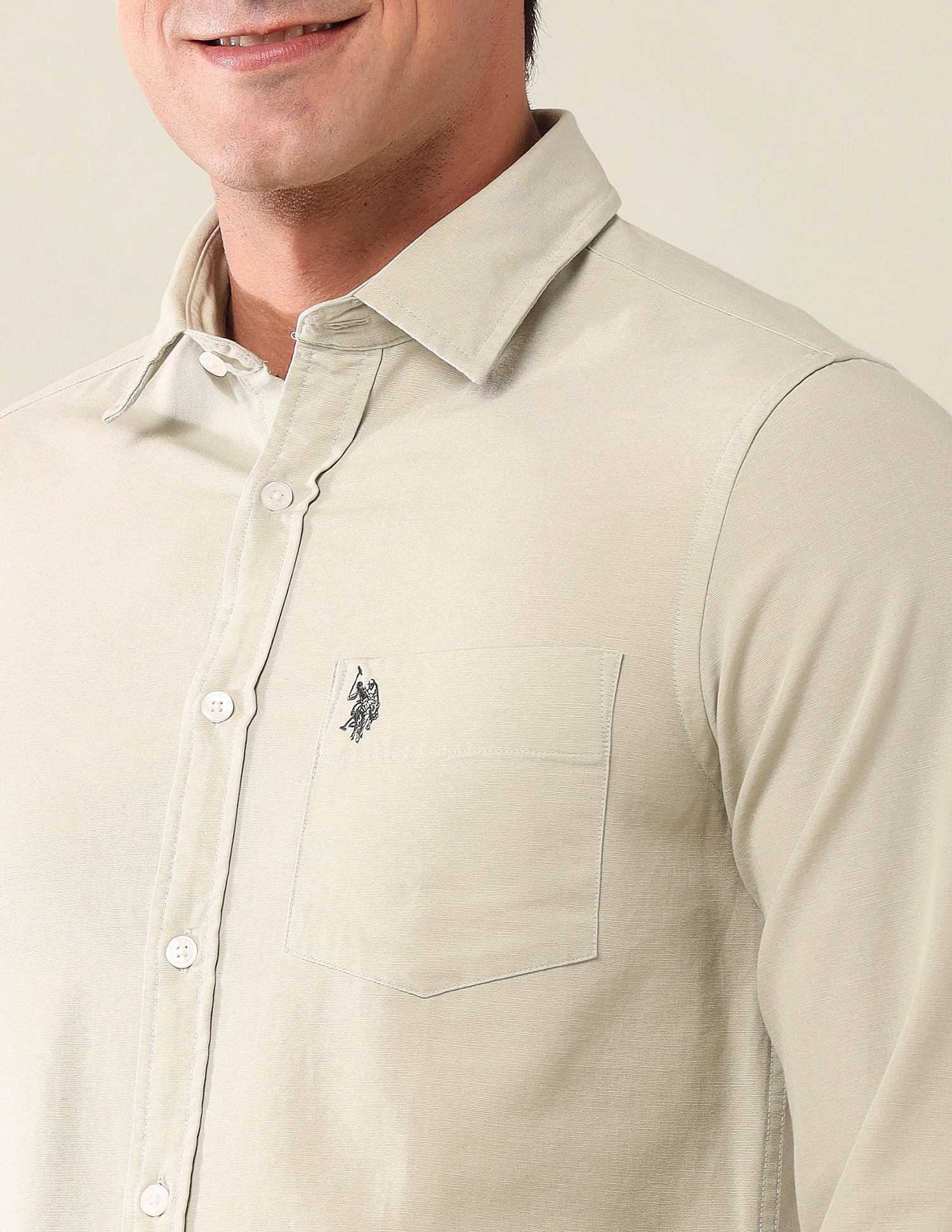 Tailored Fit Solid Shirt - Image 6