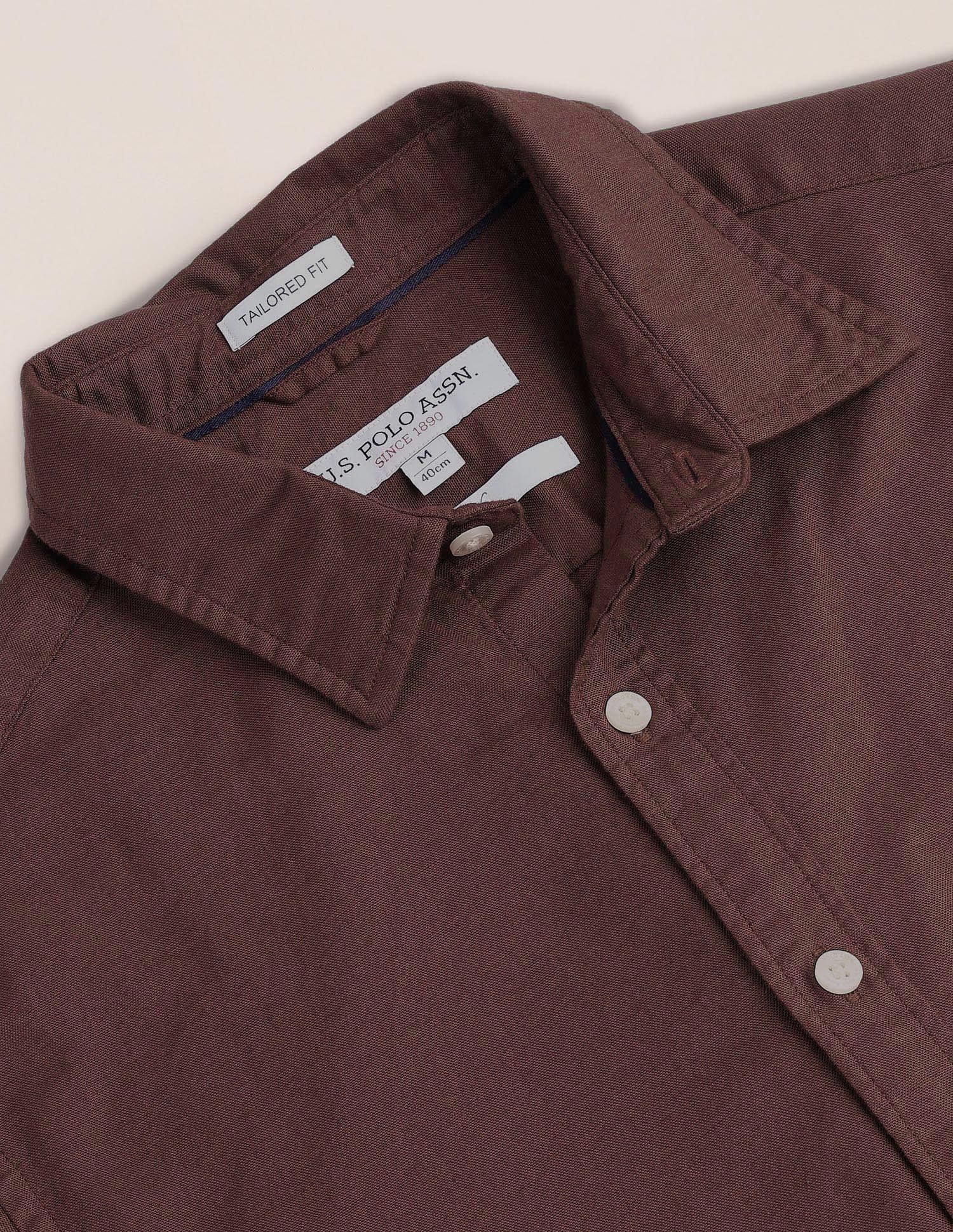 Tailored Fit Solid Shirt - Image 2