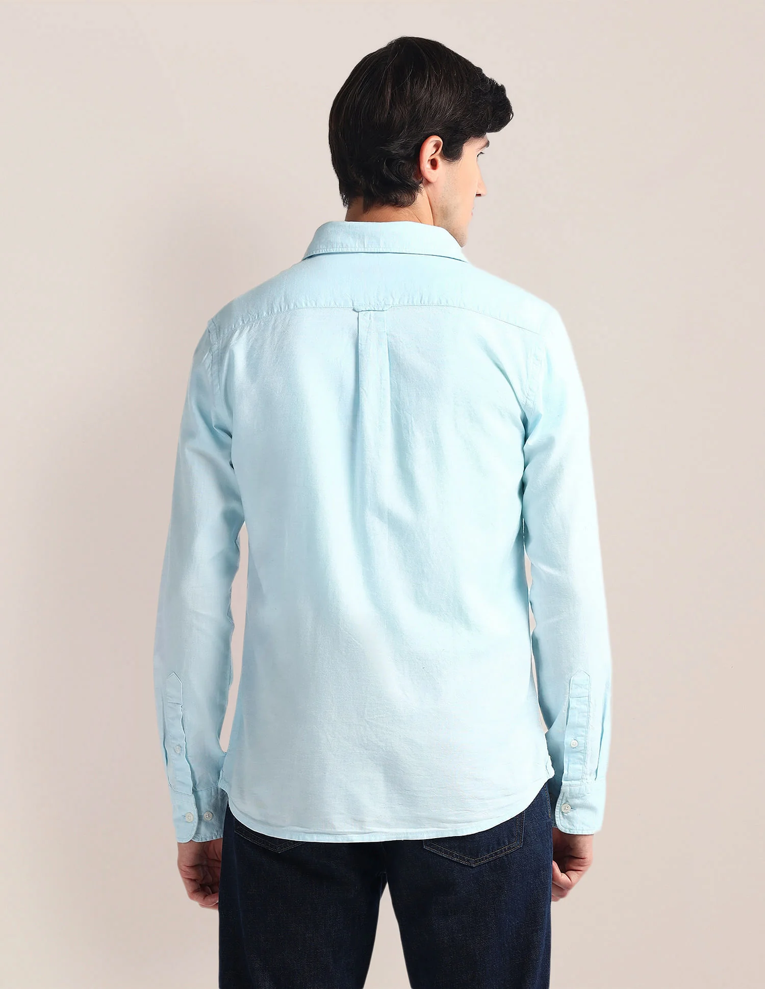 Tailored Fit Solid Shirt - Image 5
