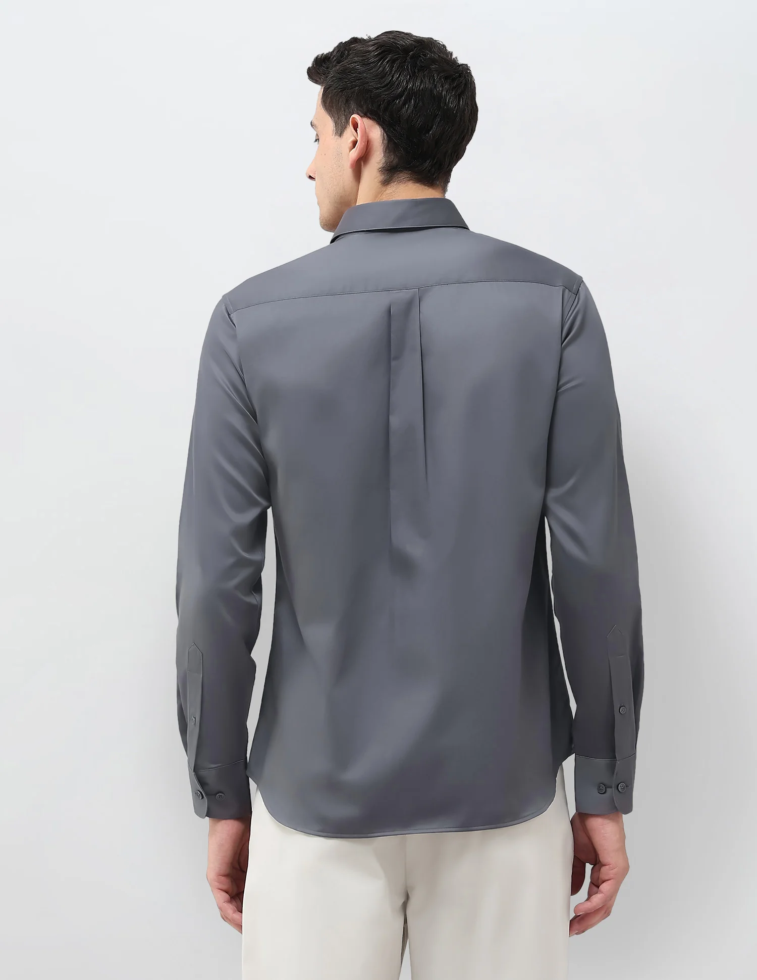 Tailored Fit Solid Shirt - Image 5