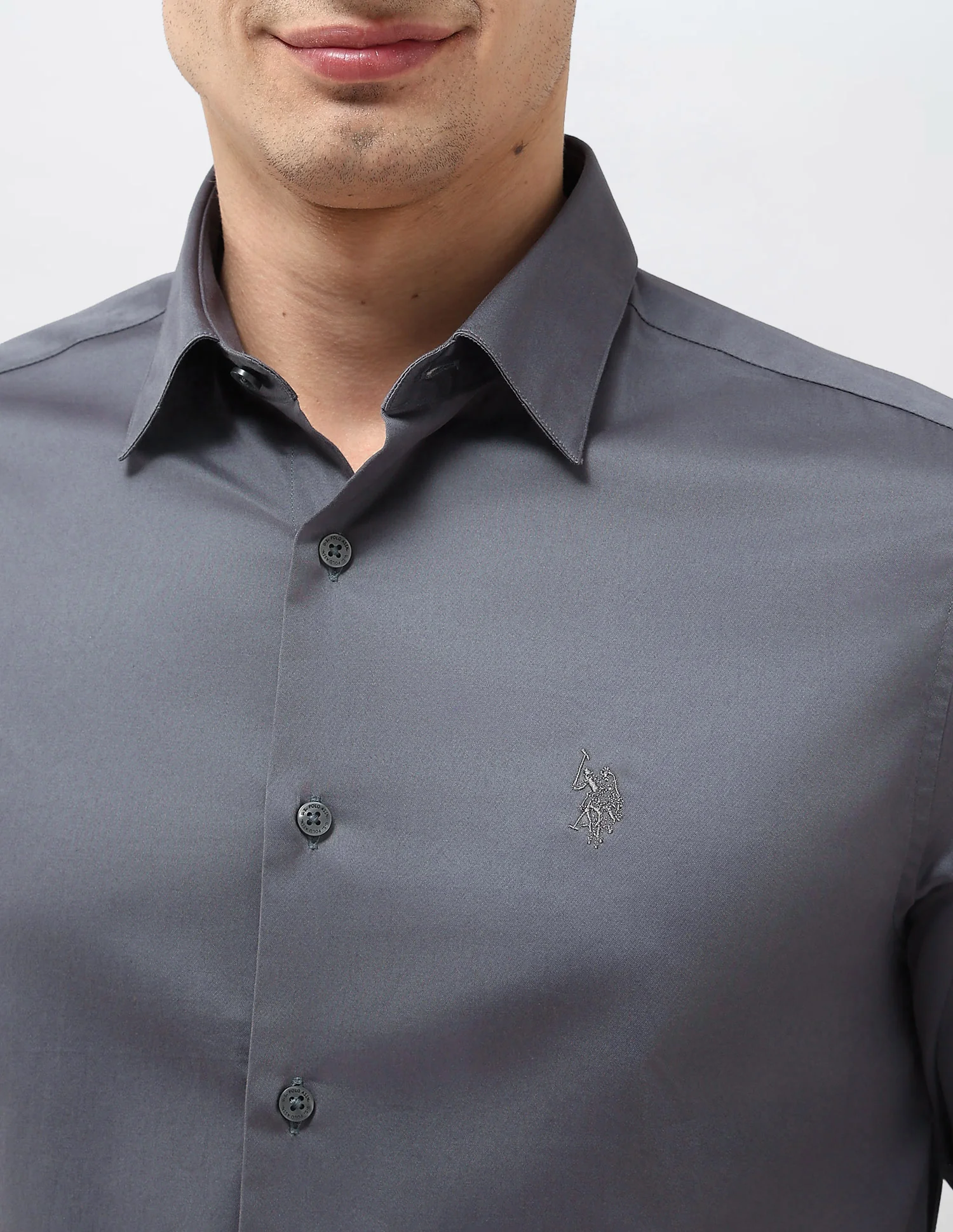 Tailored Fit Solid Shirt - Image 7