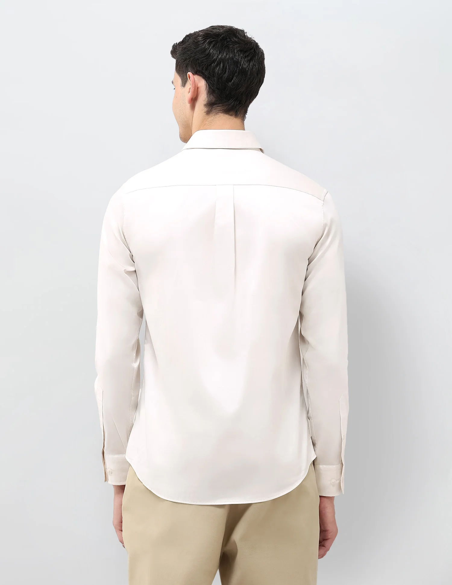 Tailored Fit Solid Shirt - Image 5