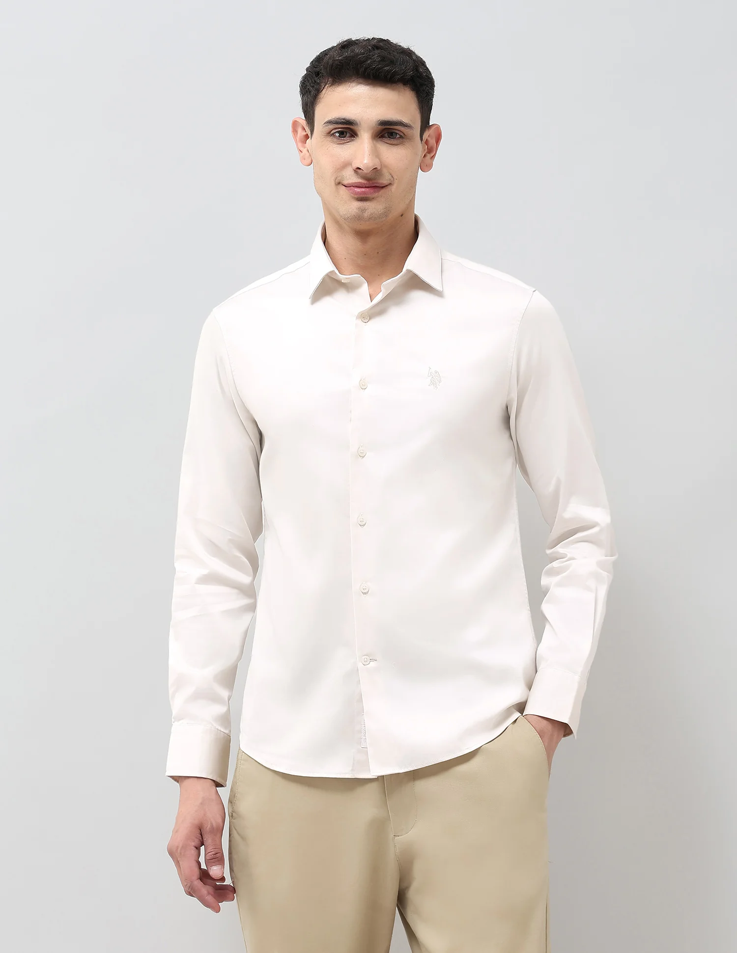 Tailored Fit Solid Shirt - Image 6