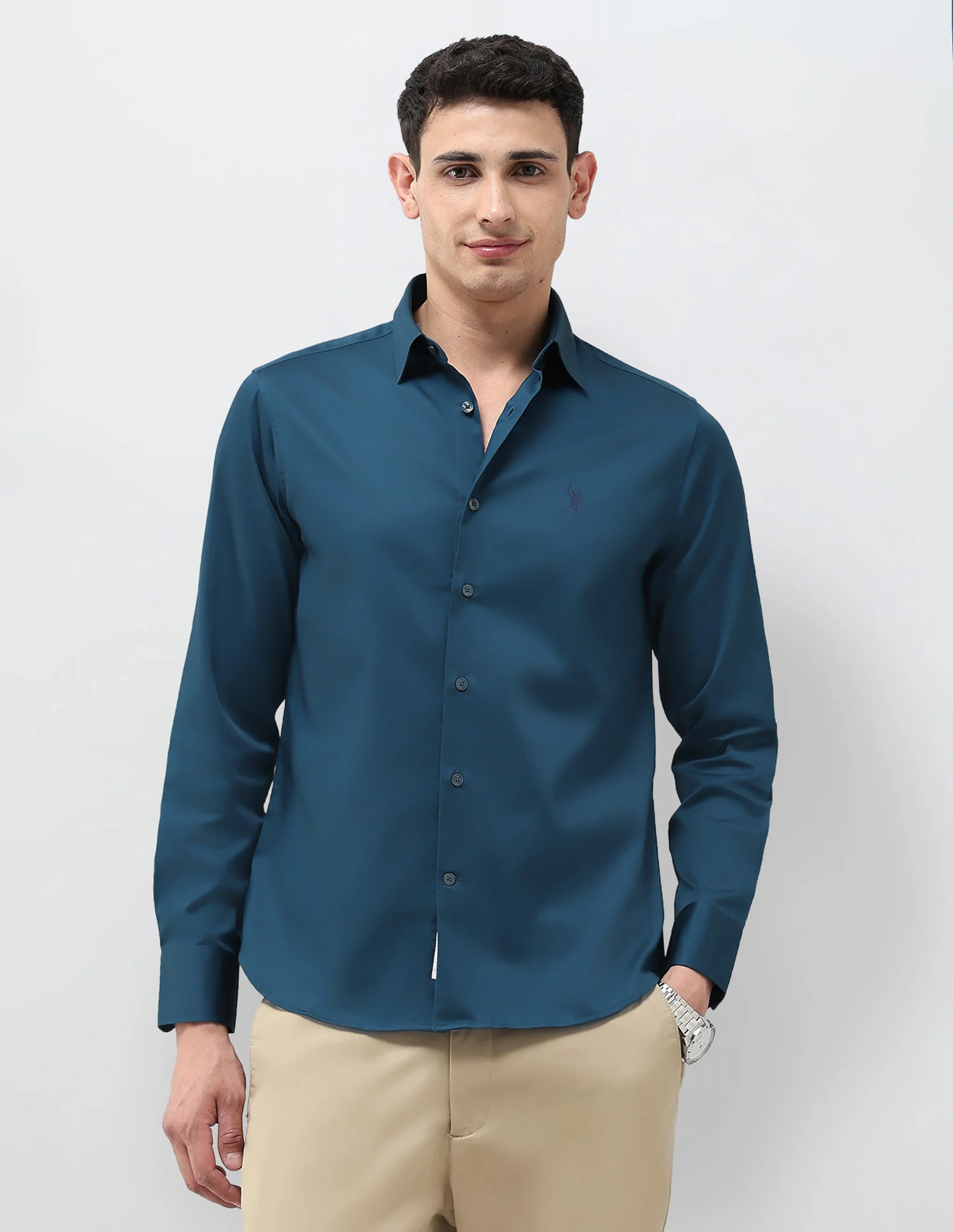 Tailored Fit Solid Shirt