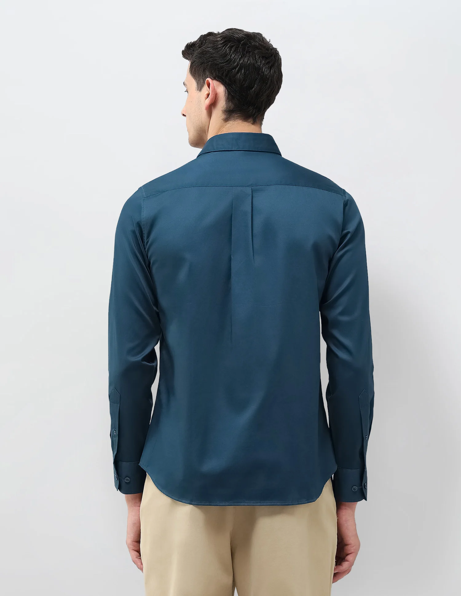Tailored Fit Solid Shirt - Image 5