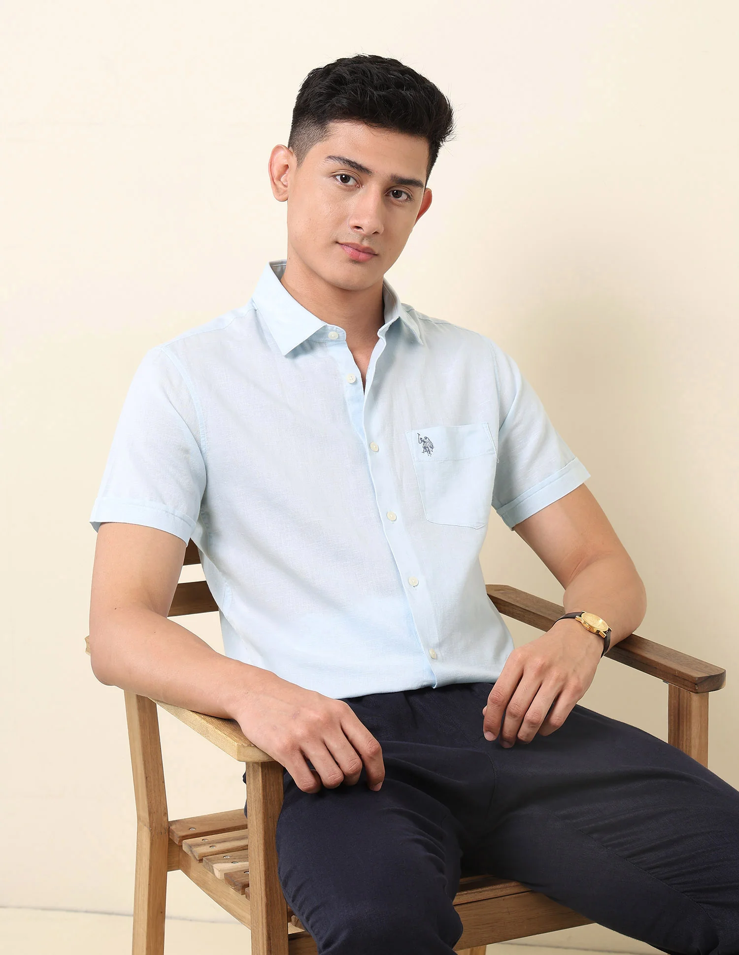 Tailored Fit Solid Shirt