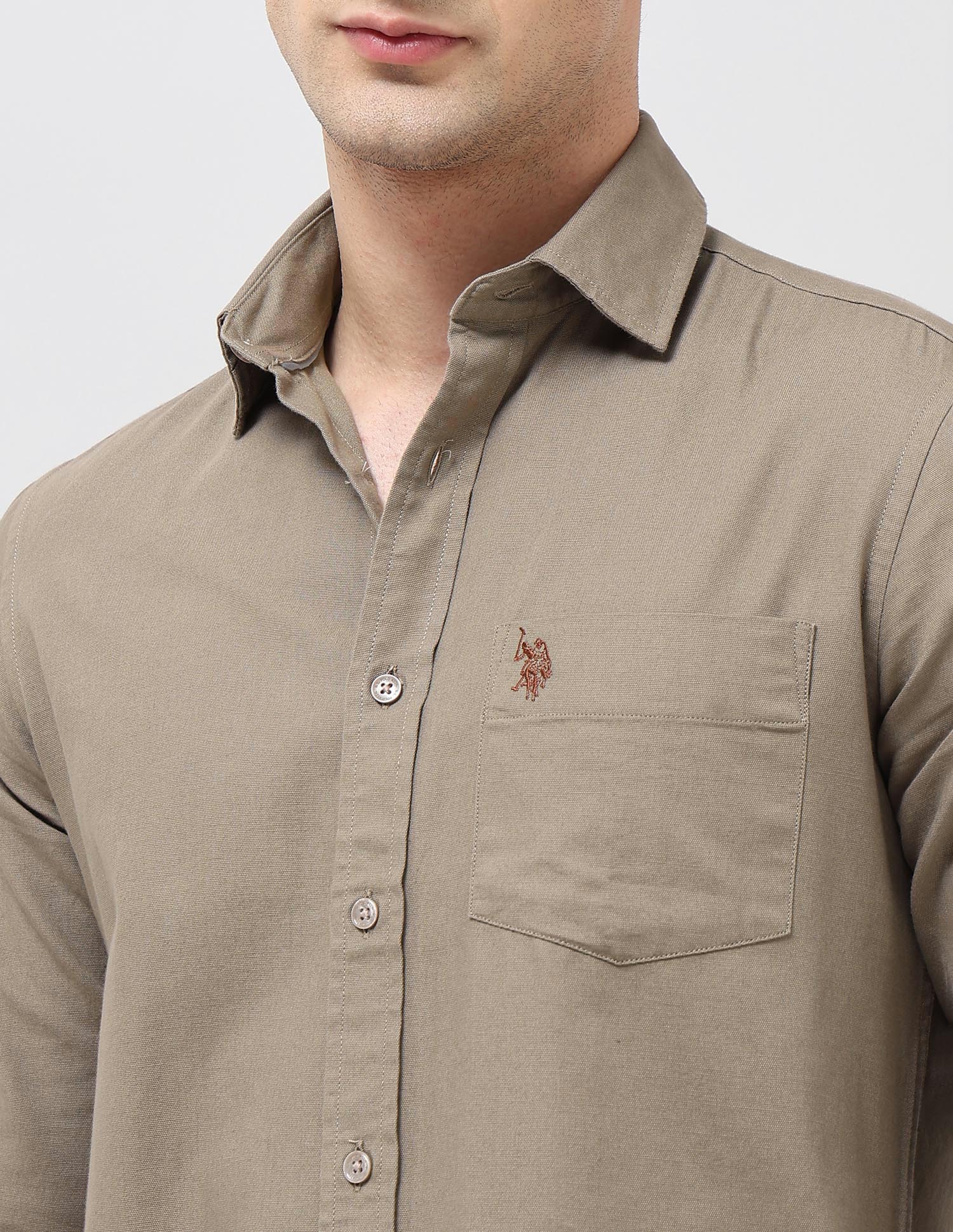Tailored Fit Solid Shirt - Image 7