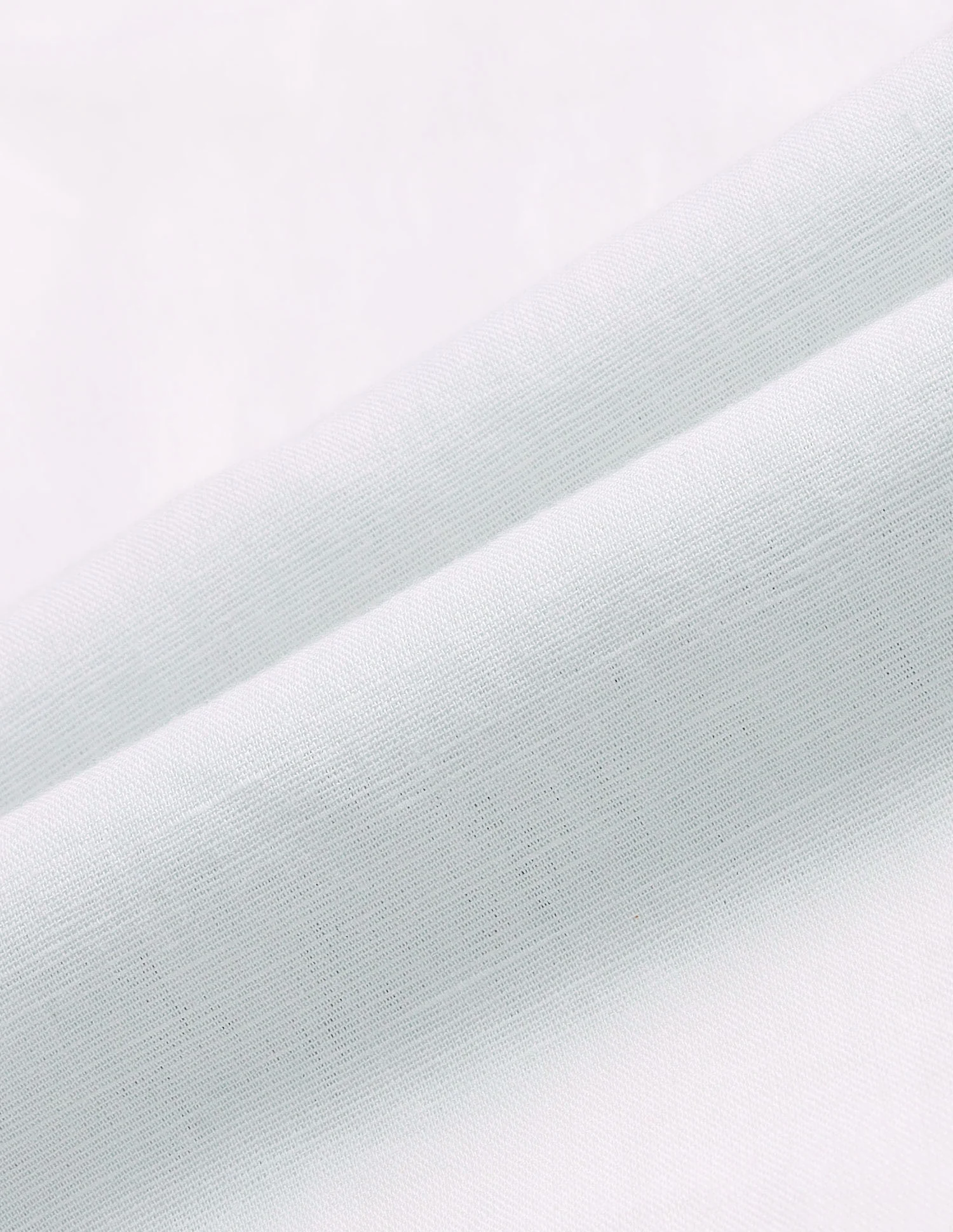 Tailored Fit Solid Shirt - Image 2
