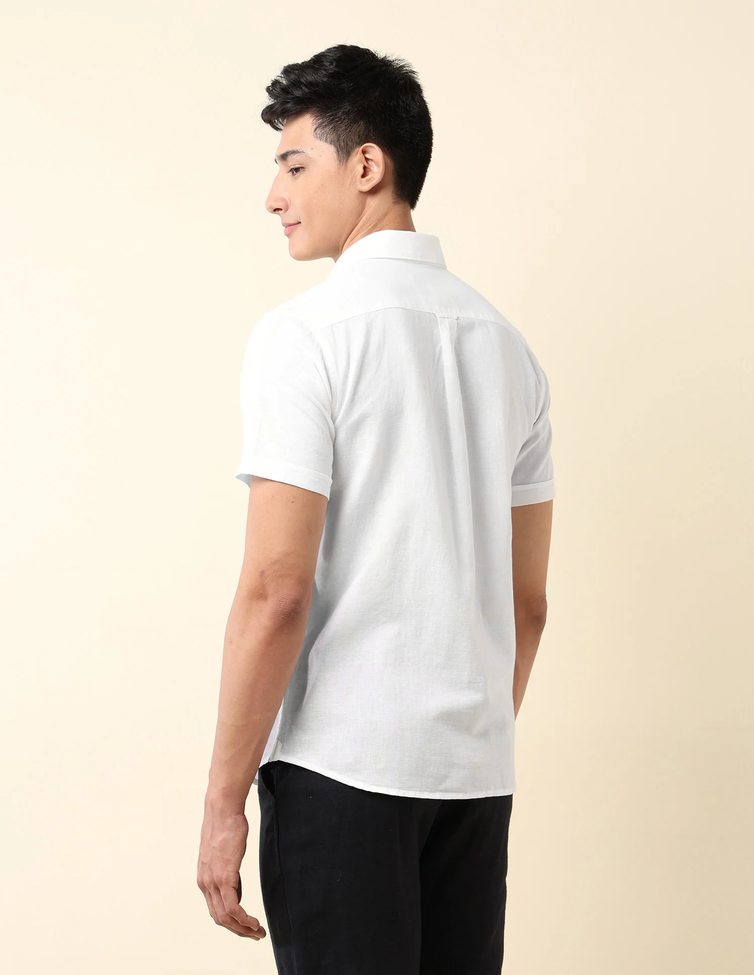 Tailored Fit Solid Shirt - Image 5