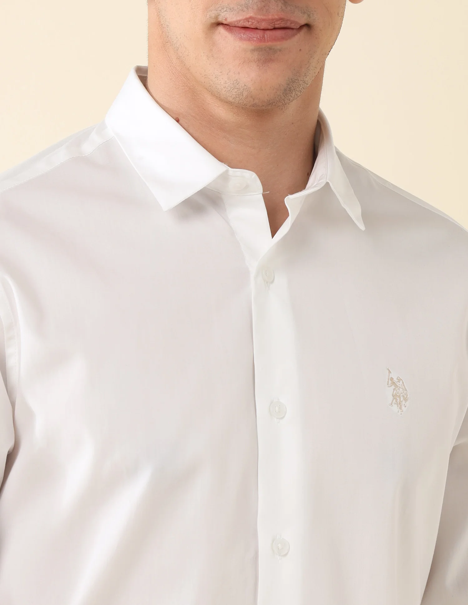 Tailored Fit Solid Shirt - Image 7