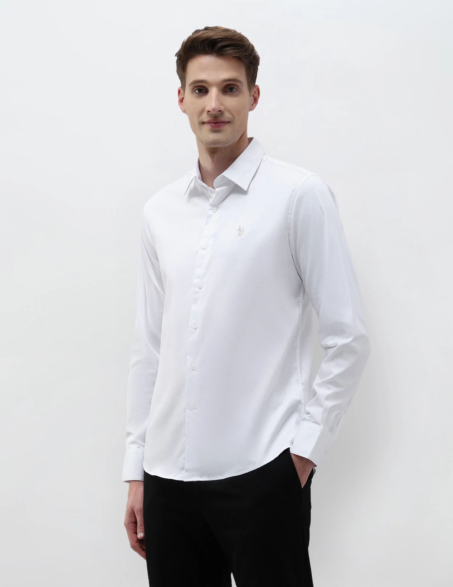 Tailored Fit Solid Shirt - Image 4