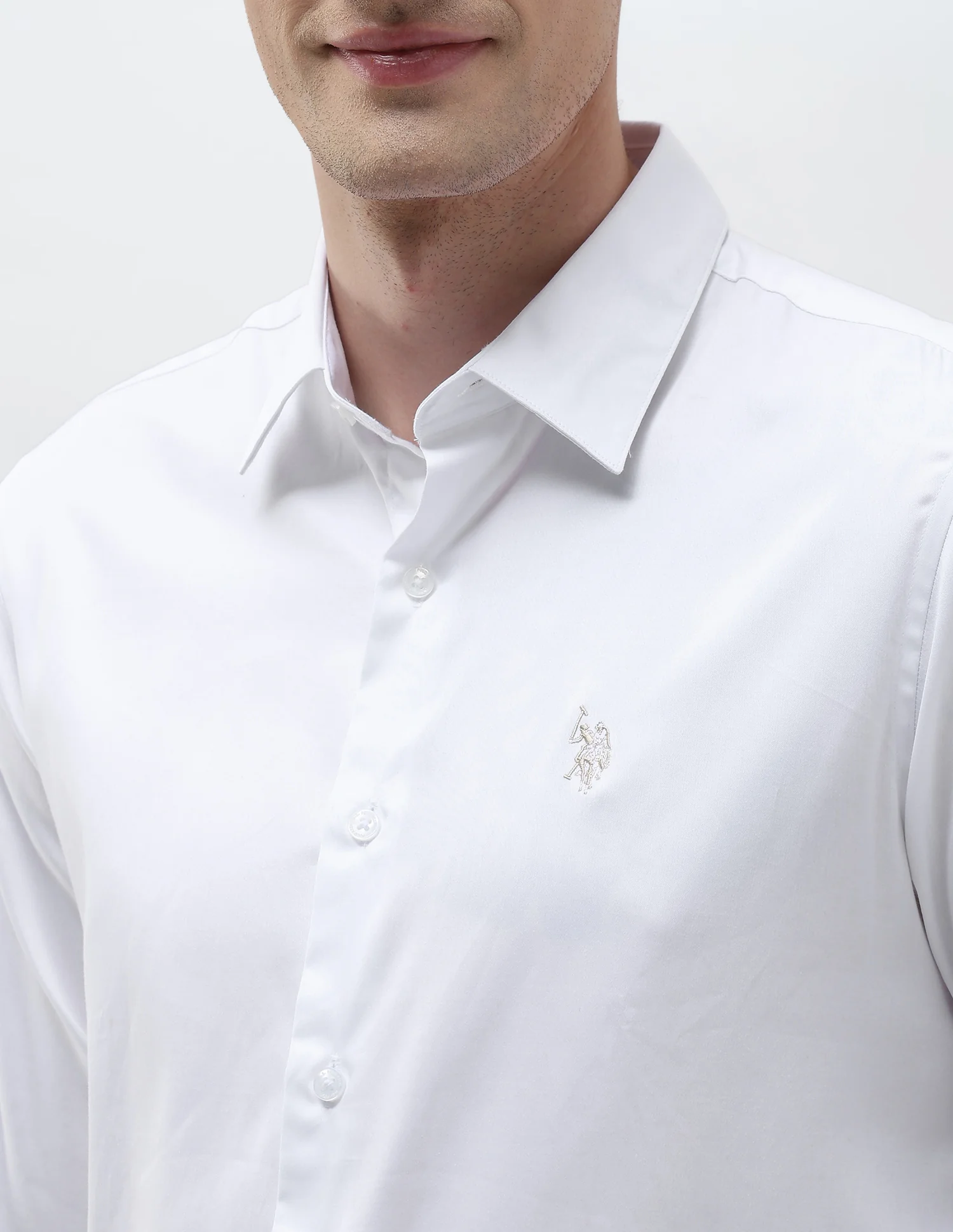 Tailored Fit Solid Shirt - Image 7