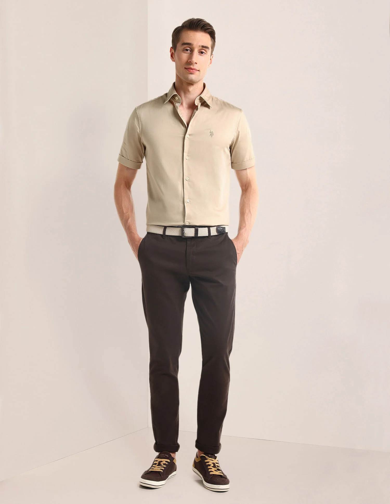 Tailored Fit Solid Shirt - Image 3