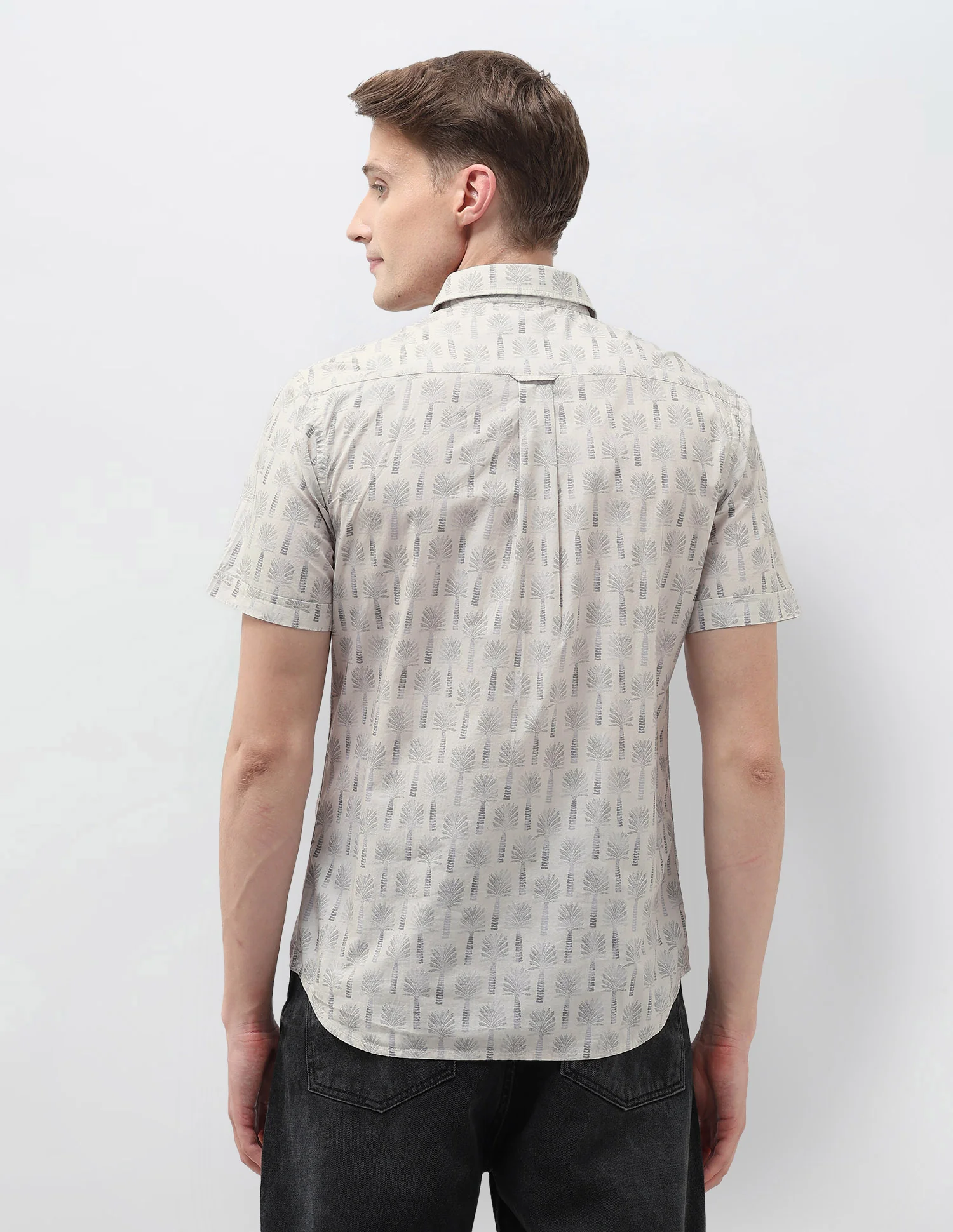 Tailored Fit Working Holiday Shirt - Image 5