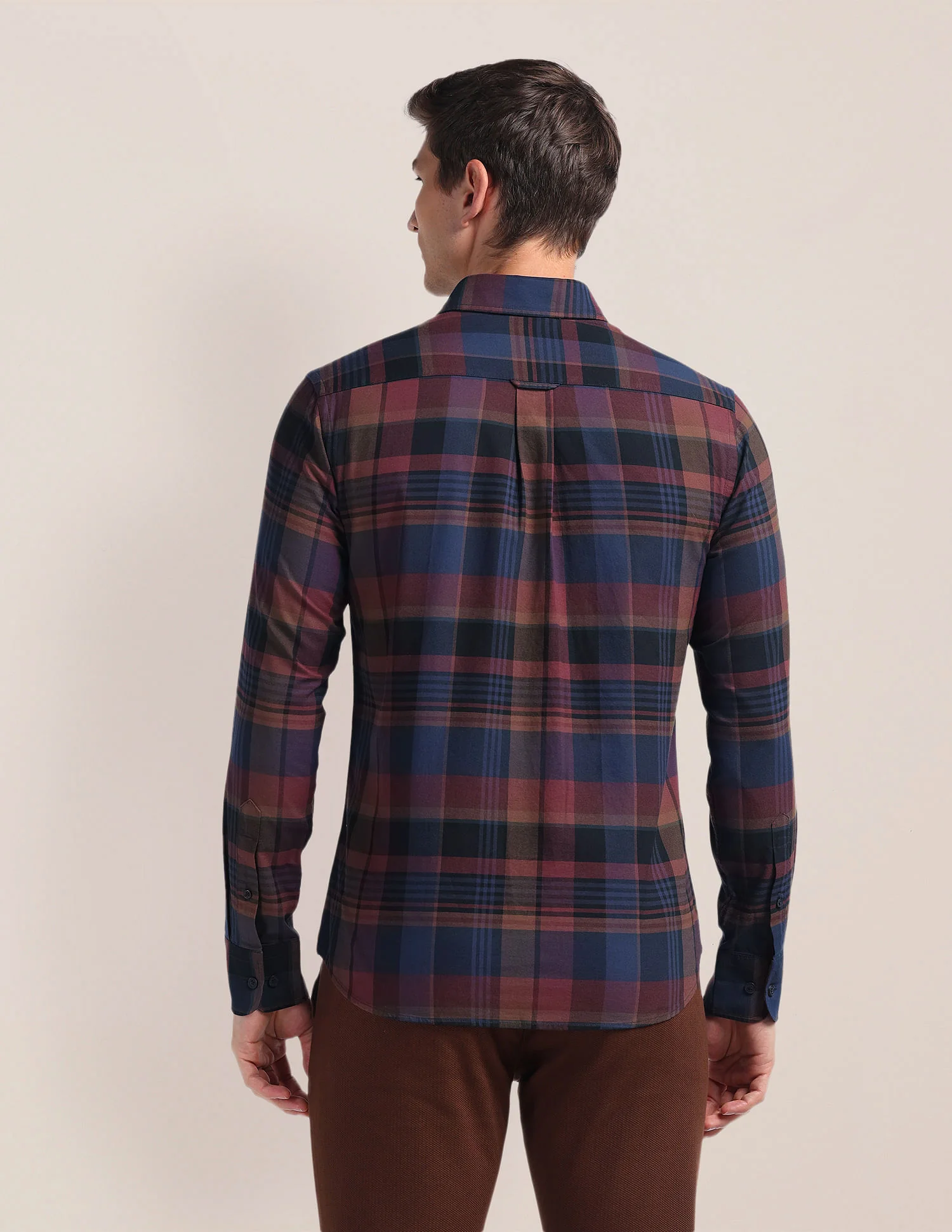 Tailored Plaid Check Shirt - Image 5