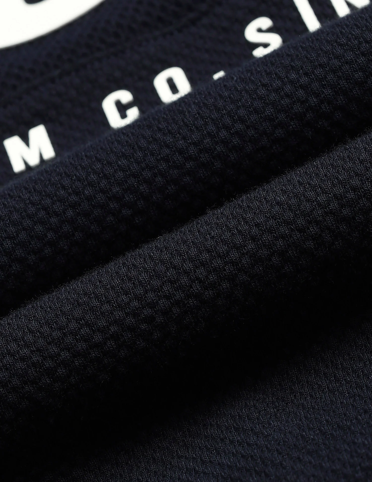 Textured Brand Printed Motel On The Coast T-Shirt - Image 2