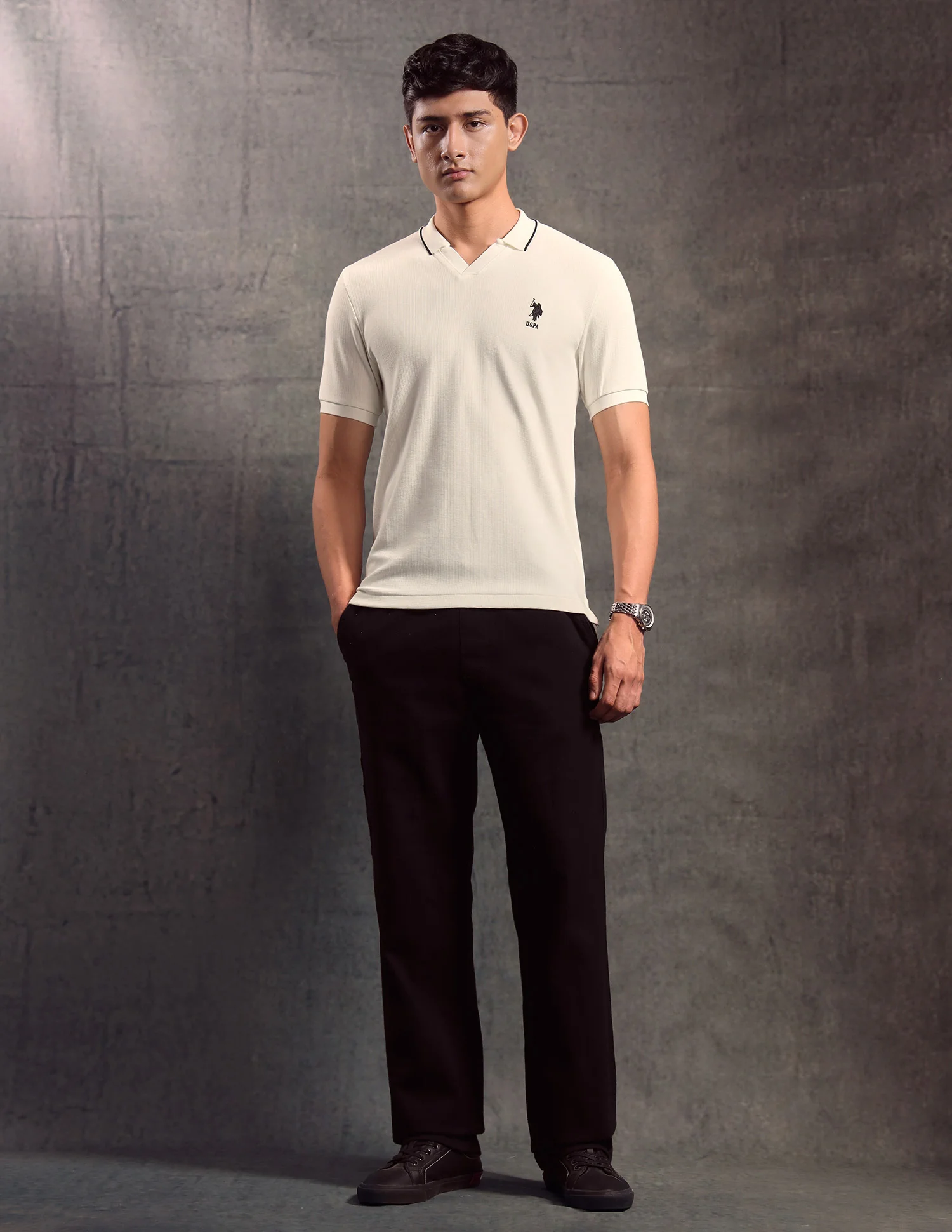 Textured Regular Fit Polo shirt - Image 3