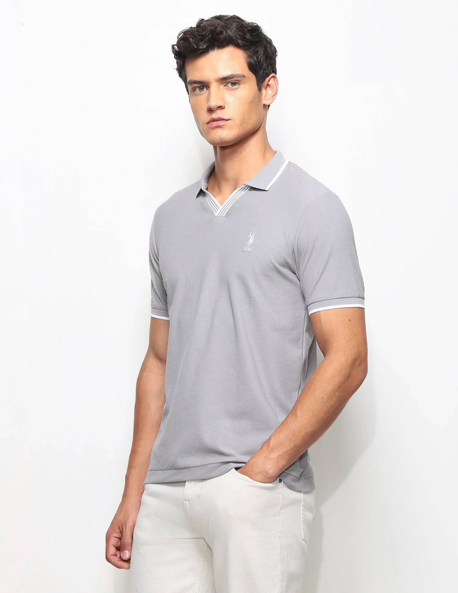 Textured Slim Fit Polo Shirt - Image 4