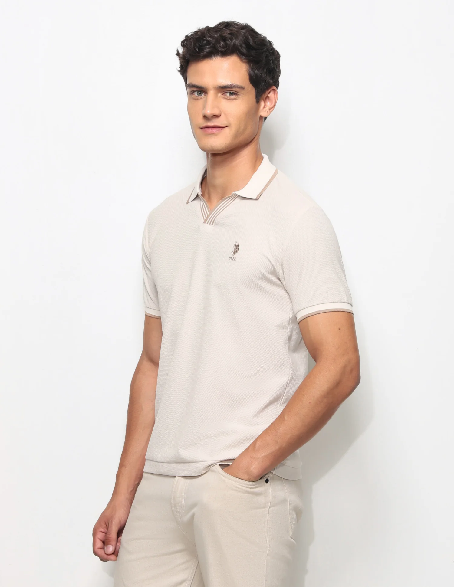 Textured Slim Fit Polo Shirt - Image 4