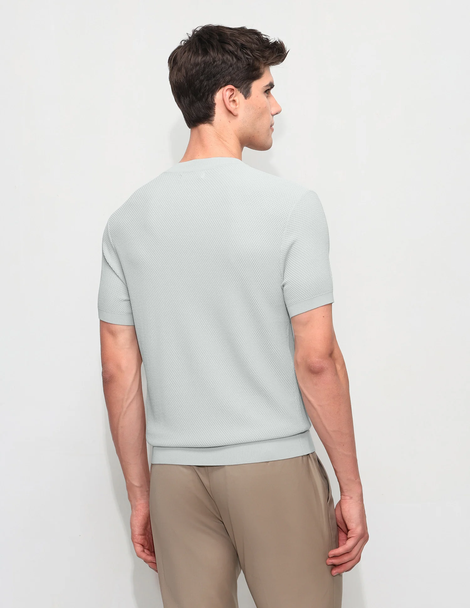 Textured Slim Fit T-Shirt - Image 5