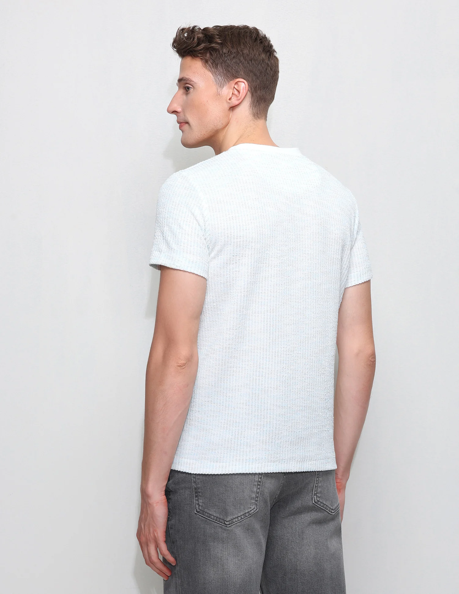 Textured Slim Fit T-Shirt - Image 5