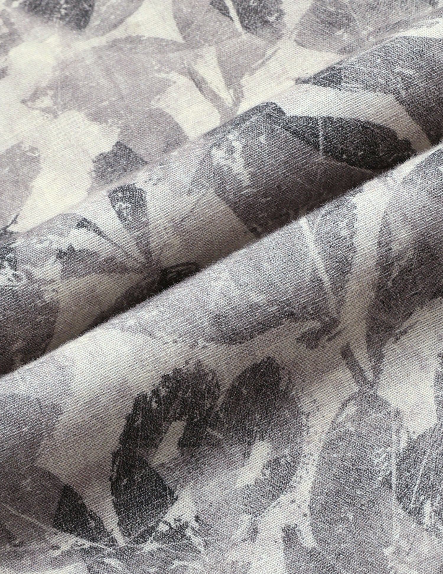 Tropical Printed Regular Fit Shirt - Image 2