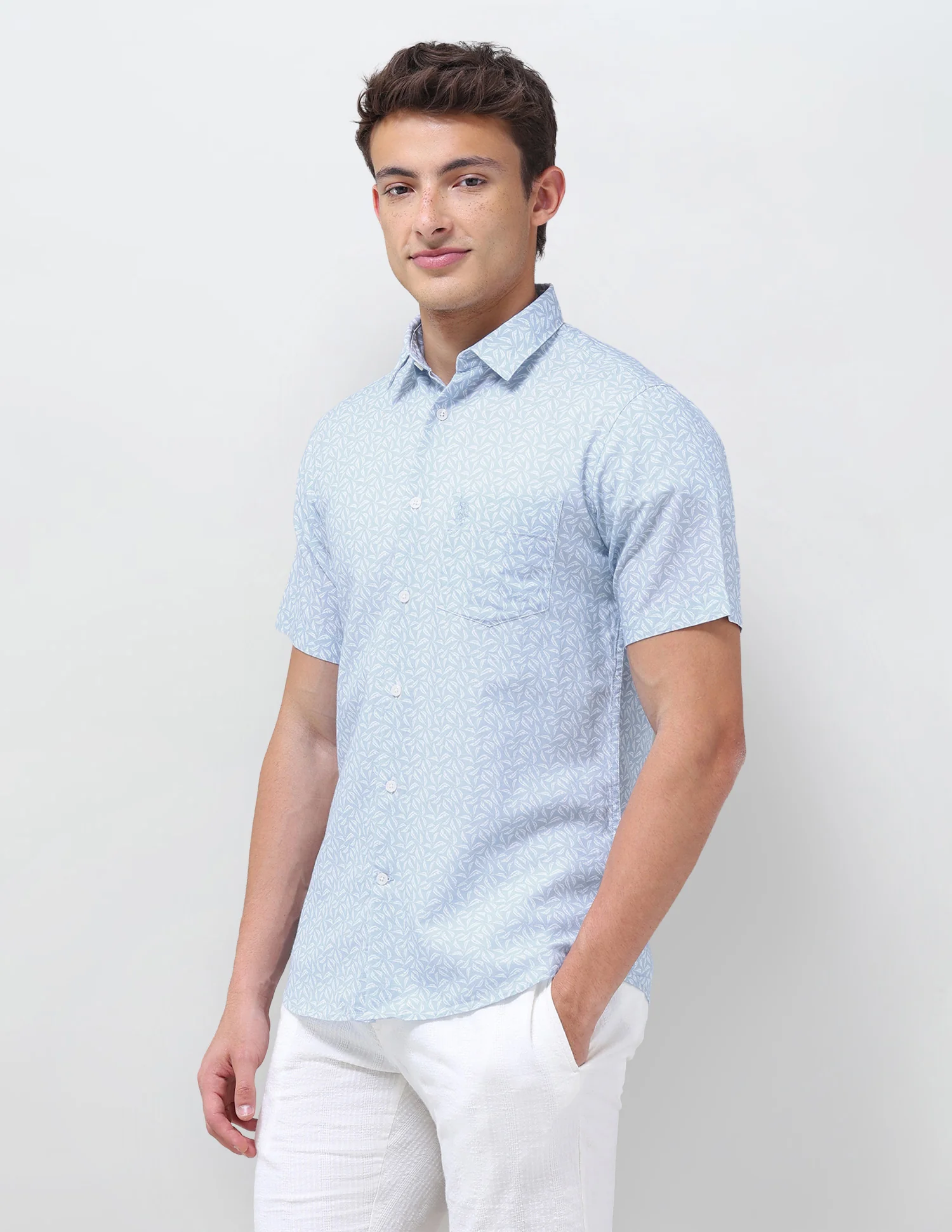 Tropical Printed Regular Fit Shirt - Image 4