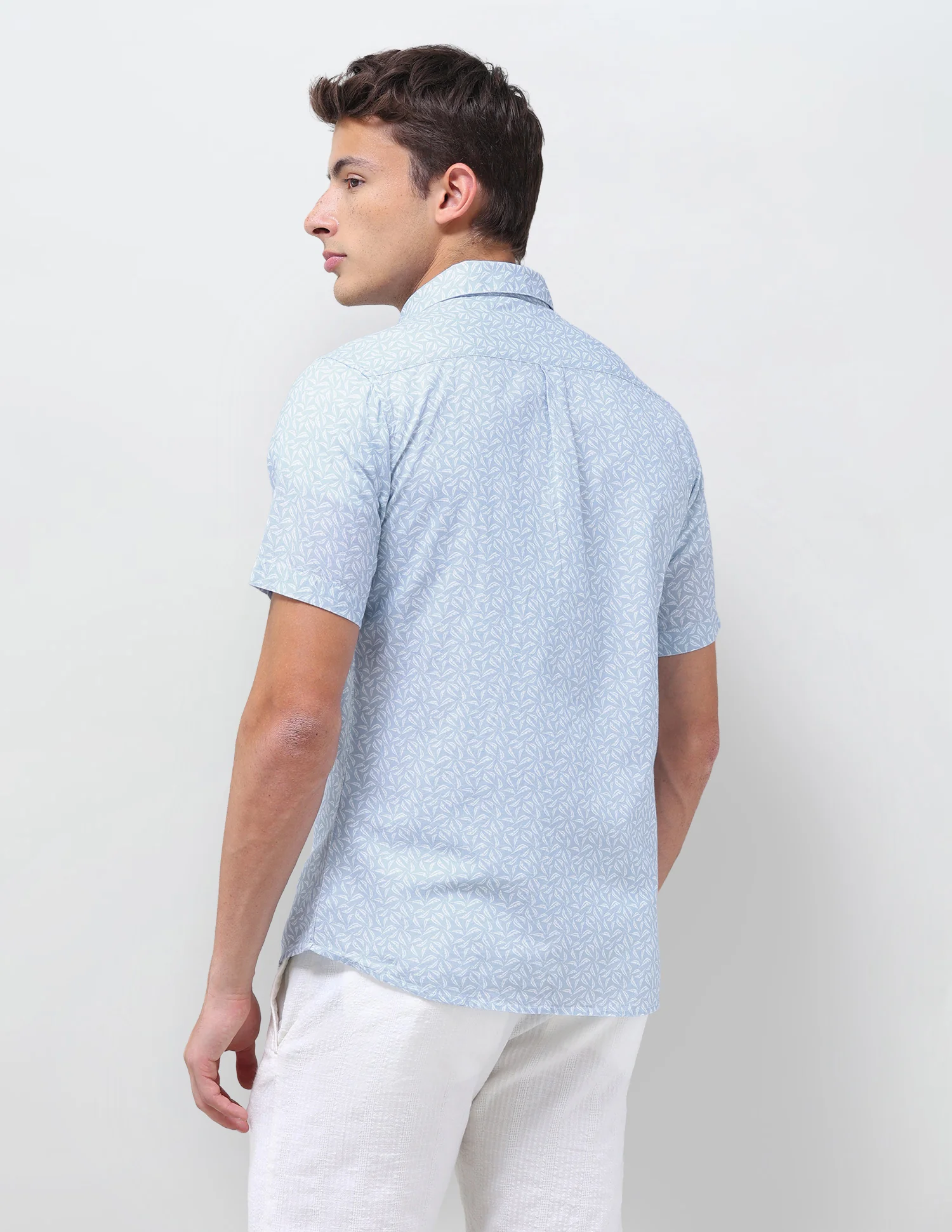 Tropical Printed Regular Fit Shirt - Image 5