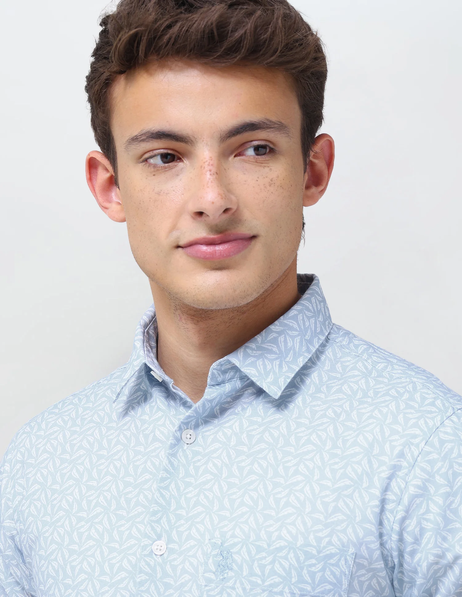 Tropical Printed Regular Fit Shirt - Image 7