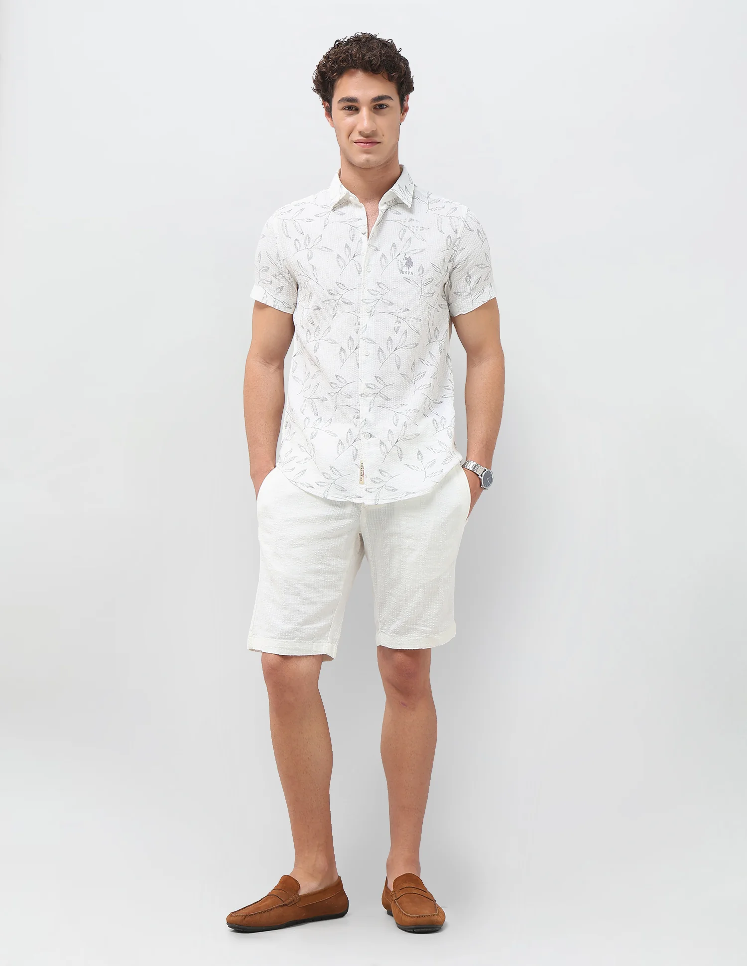 Tropical Printed Regular Fit Shirt - Image 3