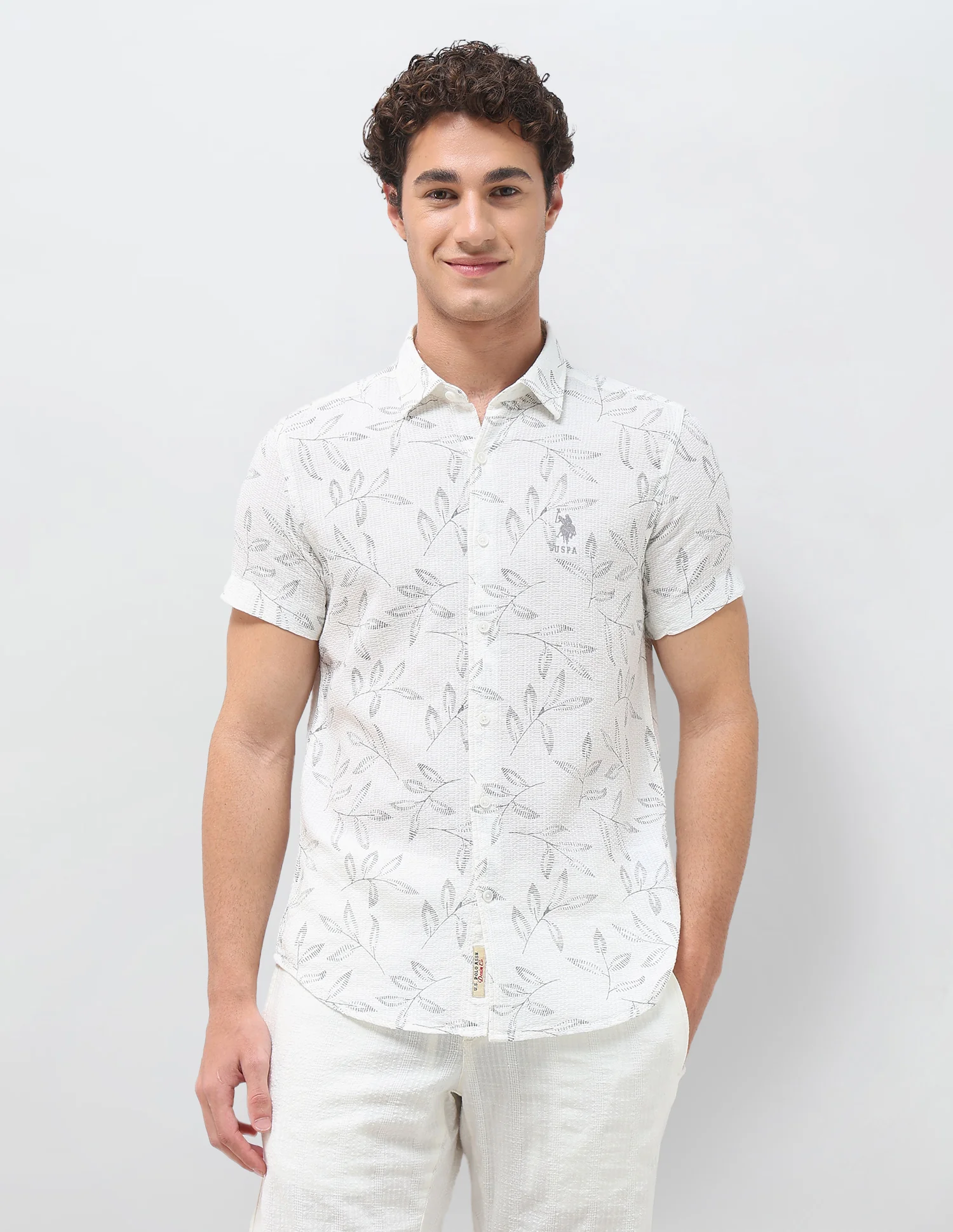 Tropical Printed Regular Fit Shirt - Image 6