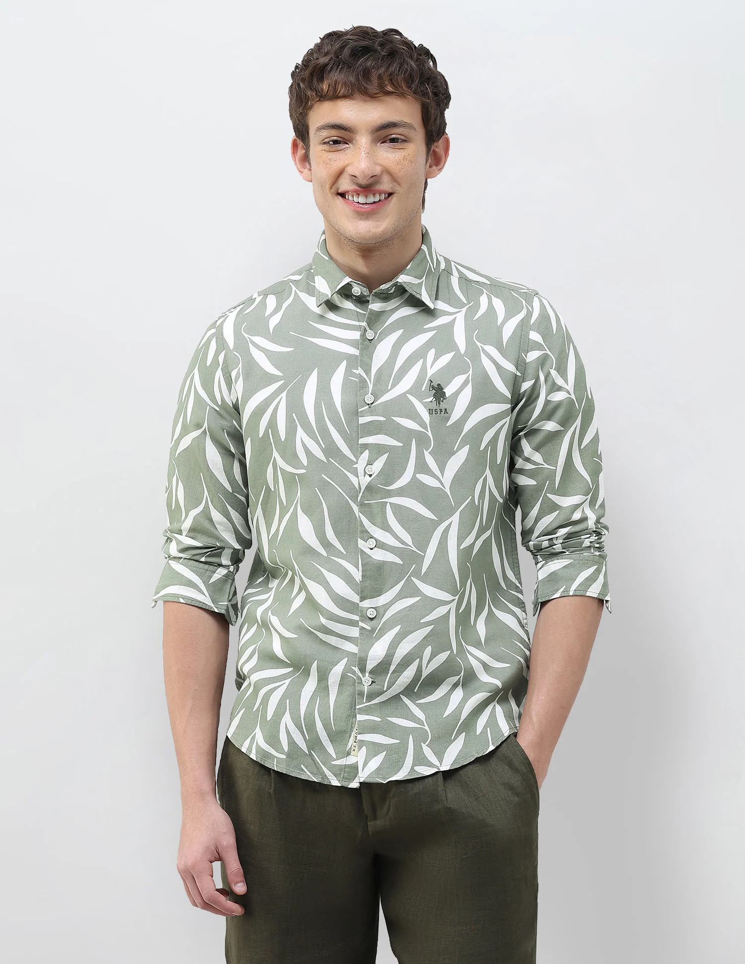 Tropical Printed Regular Fit Shirt - Image 6