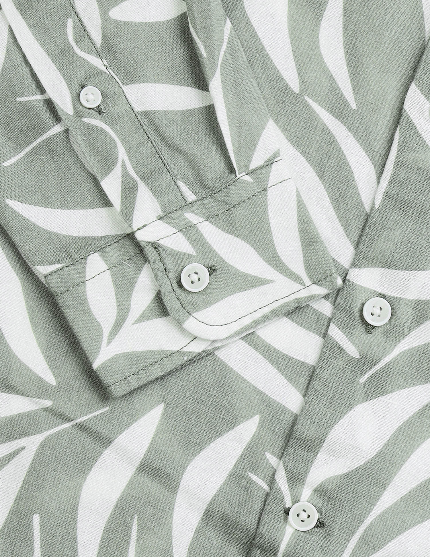 Tropical Printed Regular Fit Shirt - Image 8