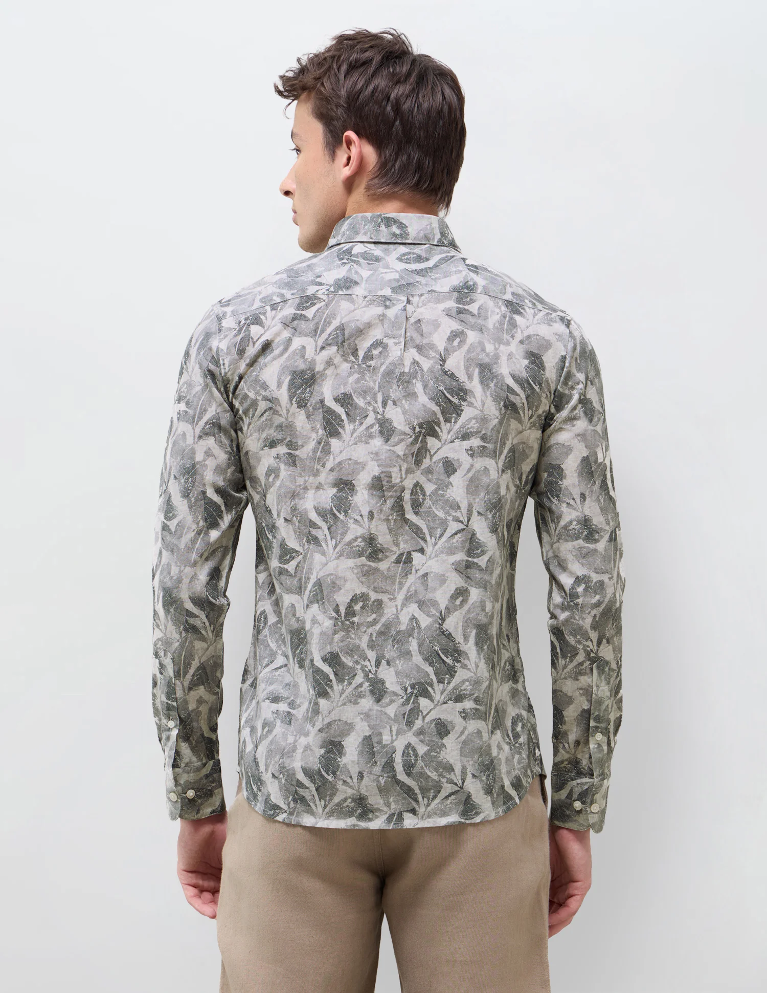 Tropical Printed Regular Fit Shirt - Image 5