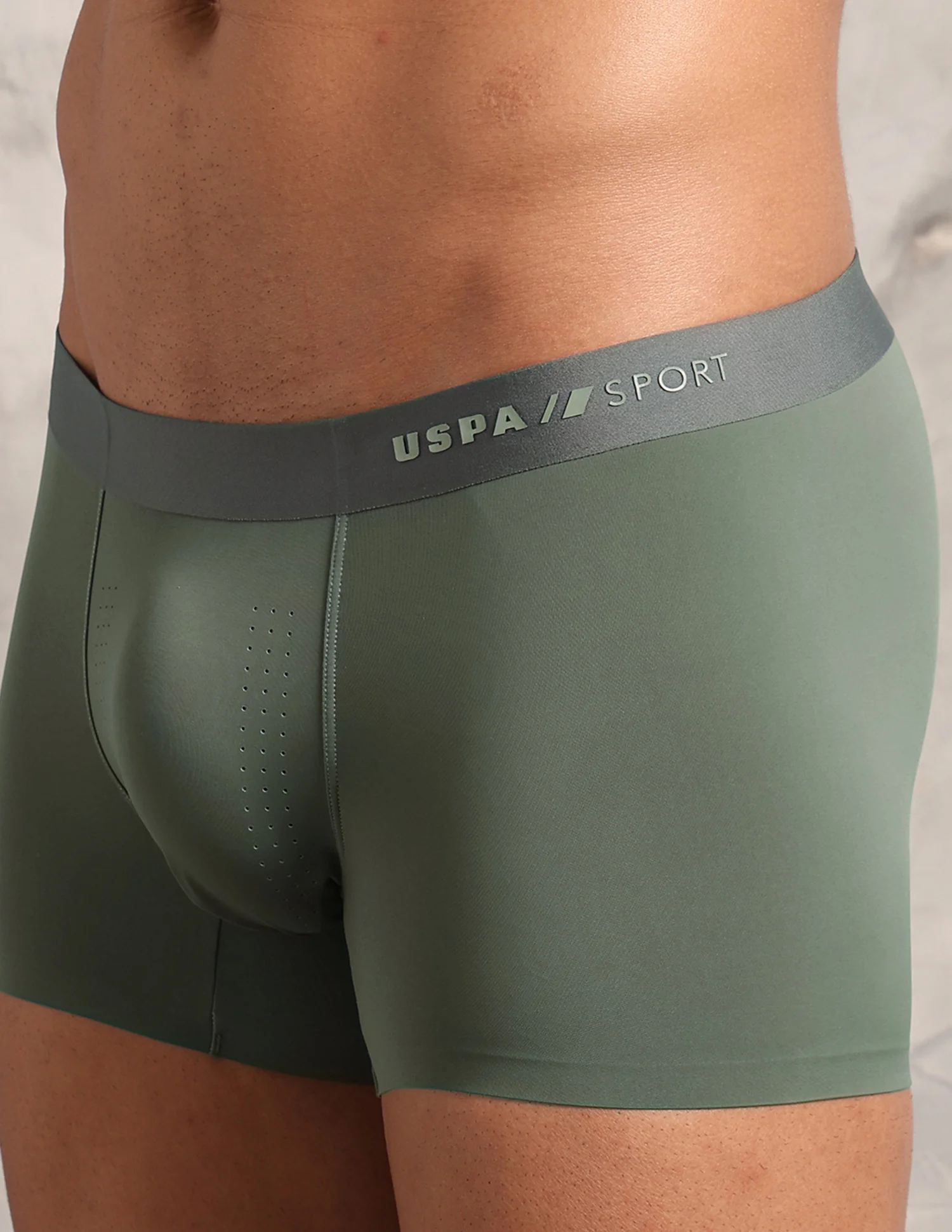 Ultra Light Perforated RT010 Seamless Trunk - Image 8