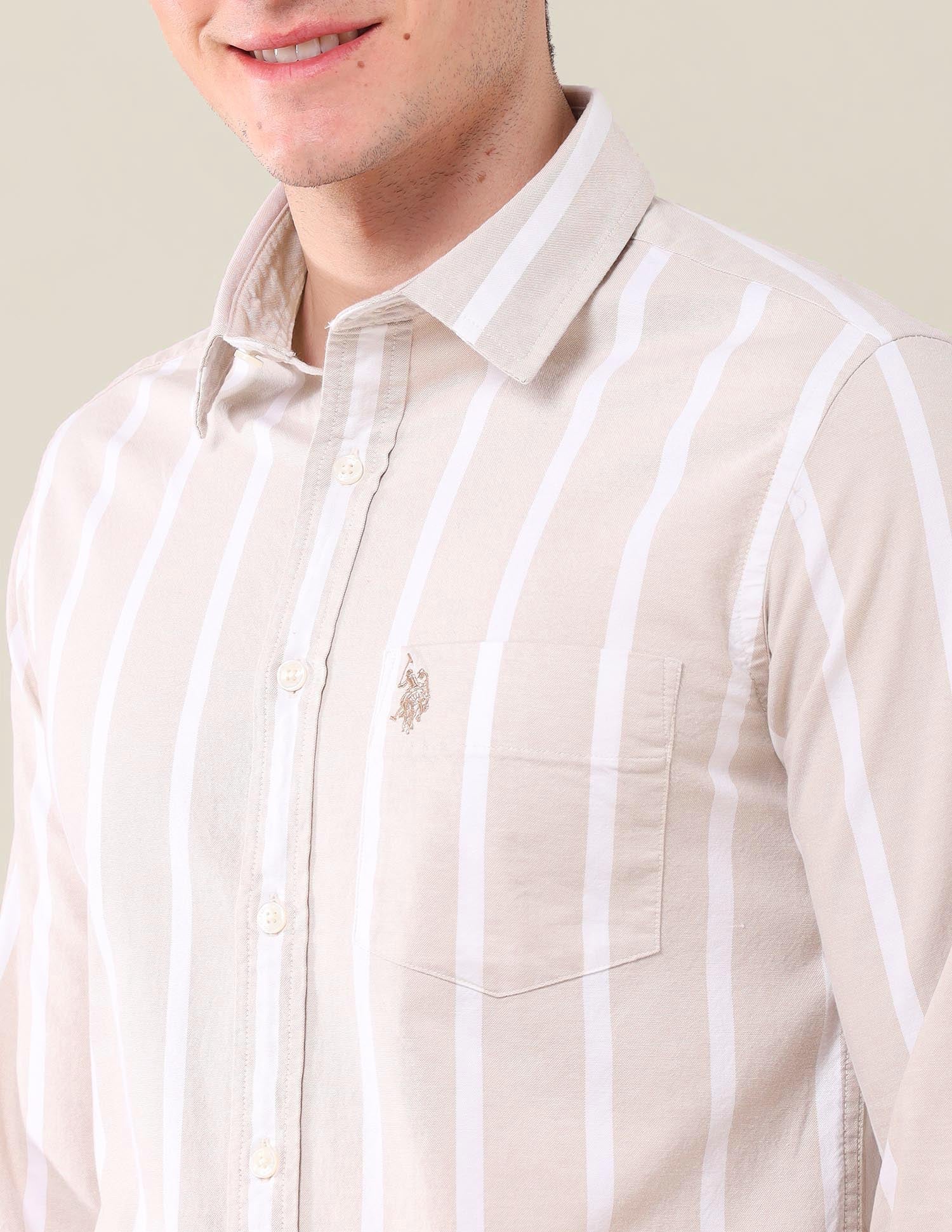 Vertical Striped Oxford Shirt - Image 7