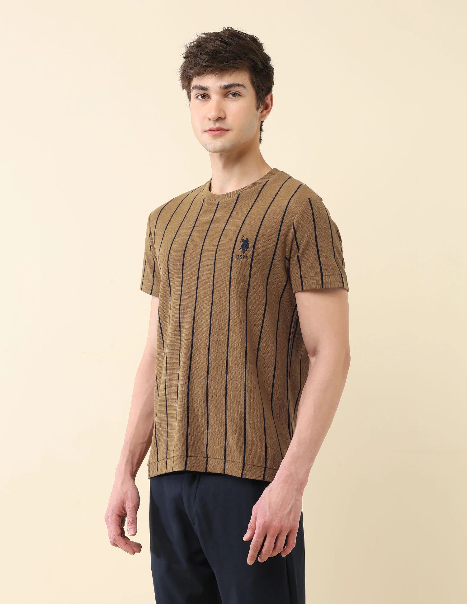 Vertical Striped Pure Cotton Gold Cup T-Shirt - Image 4