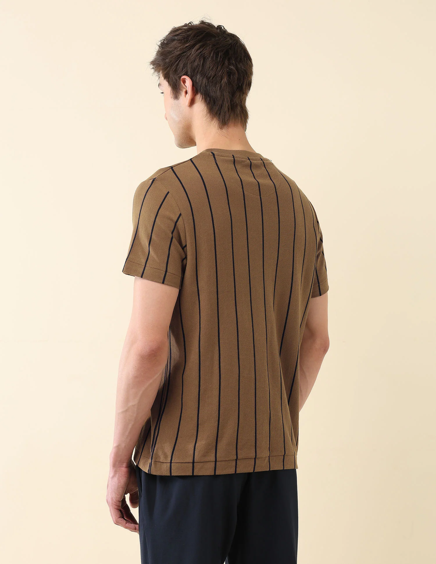 Vertical Striped Pure Cotton Gold Cup T-Shirt - Image 5