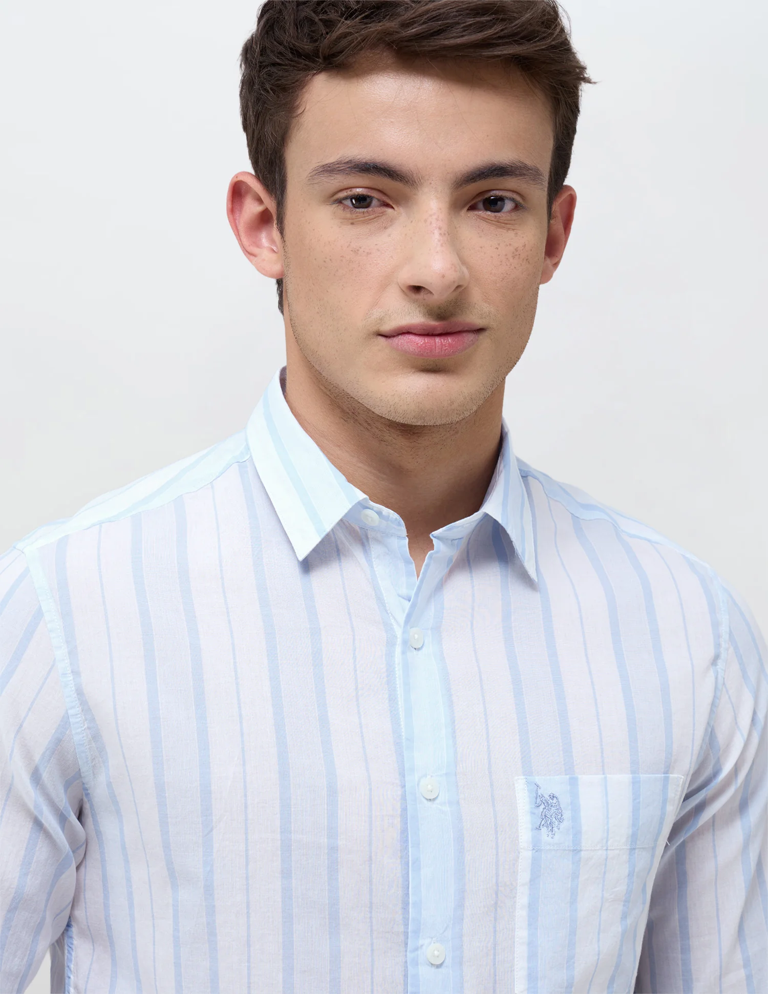 Vertical Striped Regular Fit Shirt - Image 7