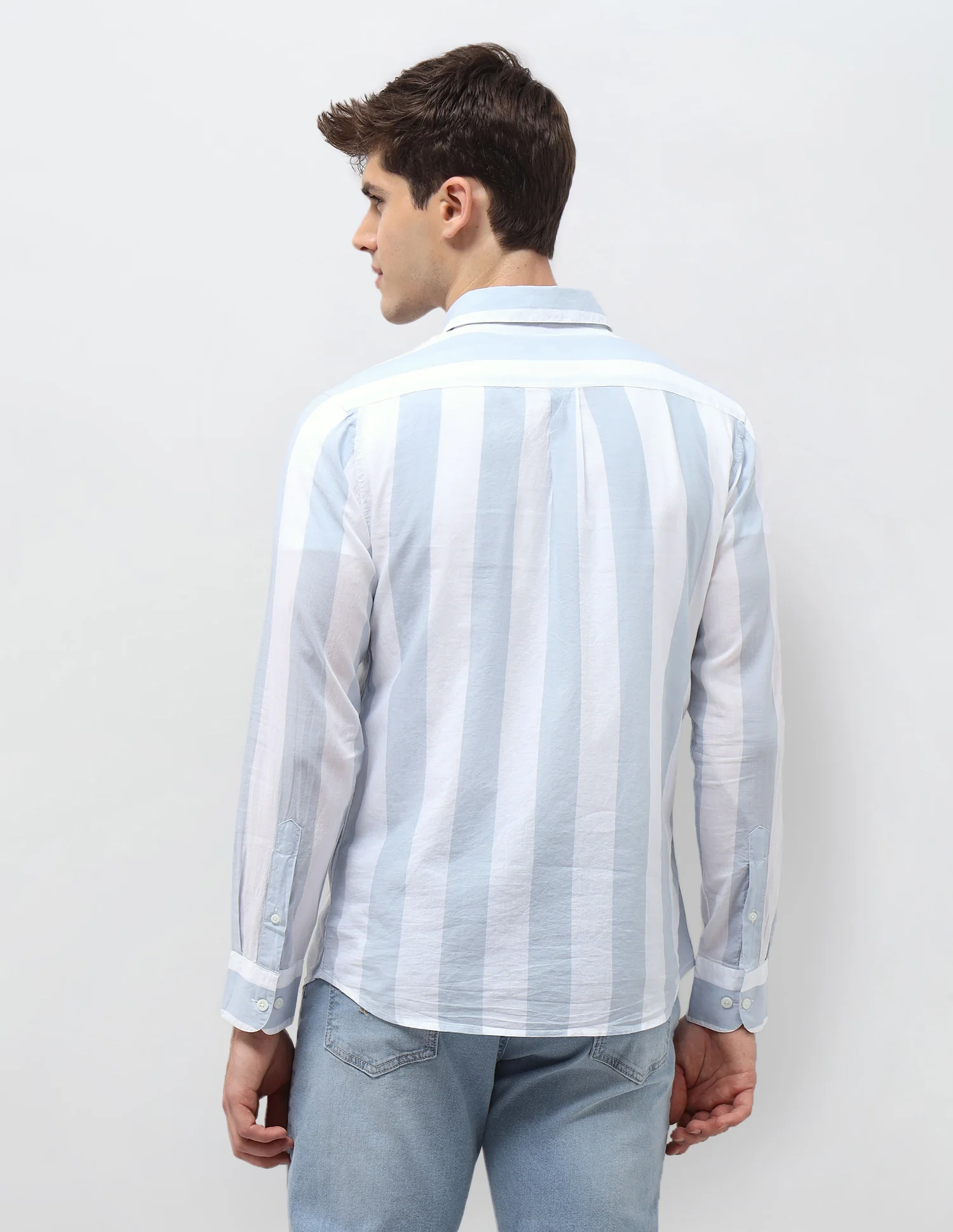 Vertical Striped Regular Fit Shirt - Image 5