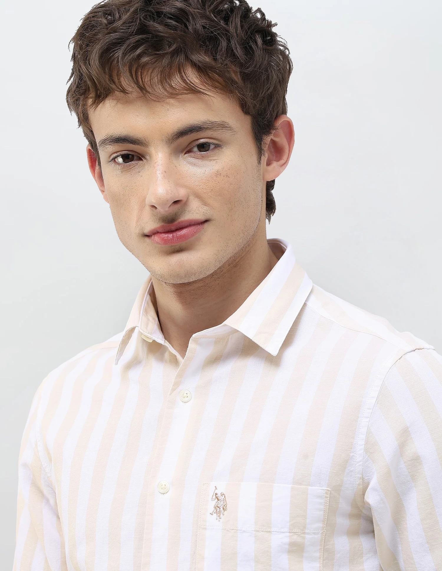 Vertical Striped Regular Fit Shirt - Image 7